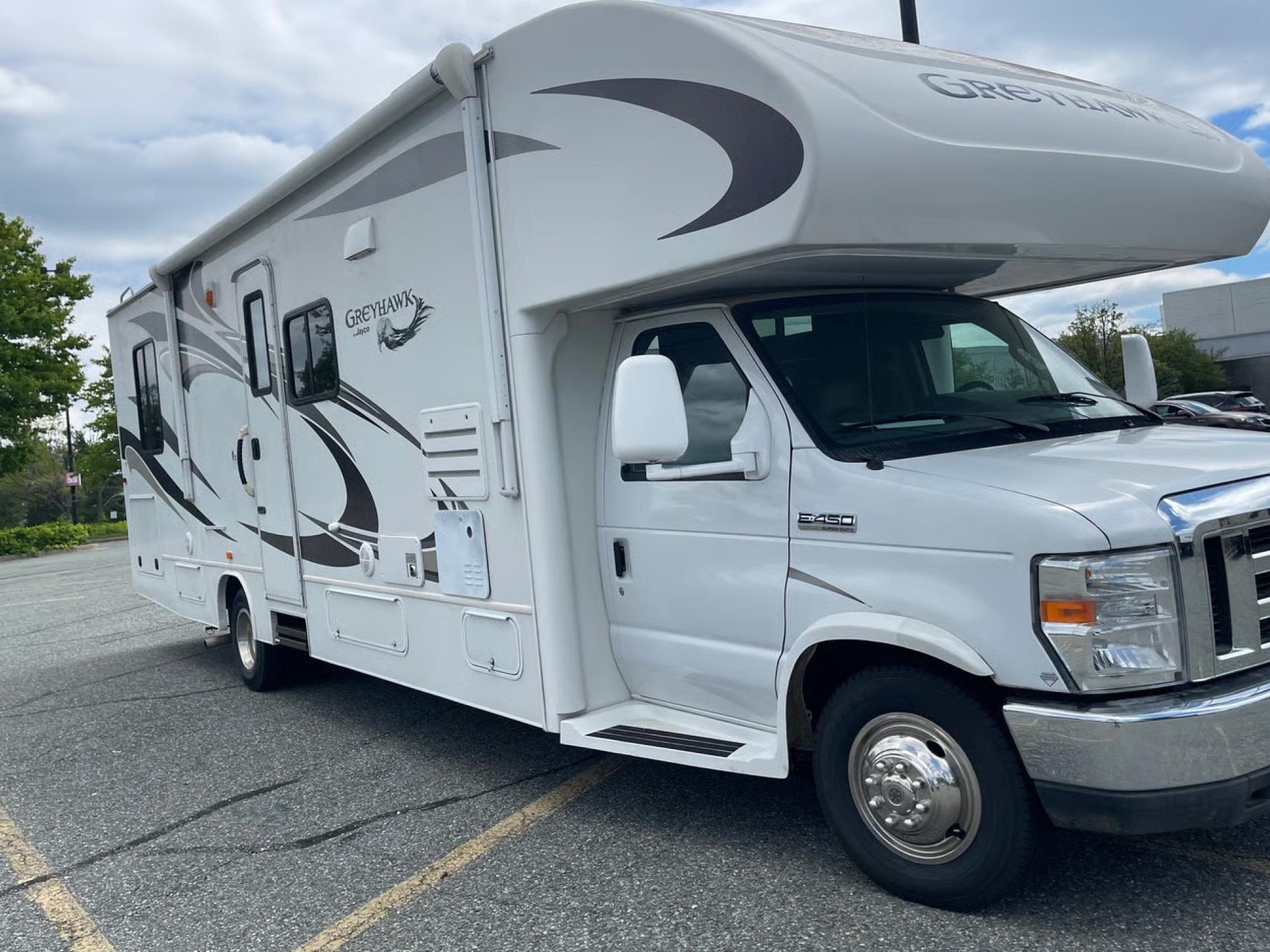 2013 Jayco Greyhawk 31fk
