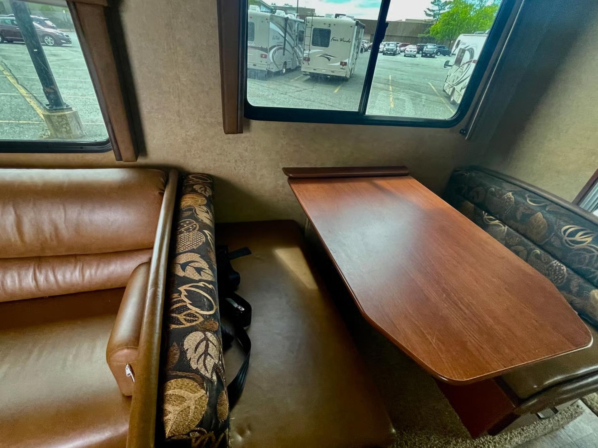 2013 Jayco Greyhawk 31fk