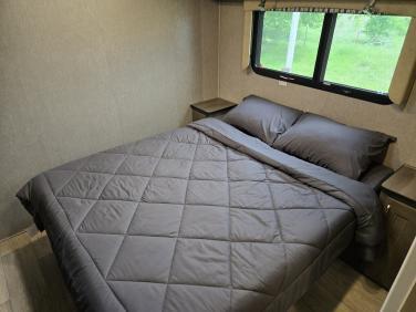 2024 Nexus RV Phanton 32p