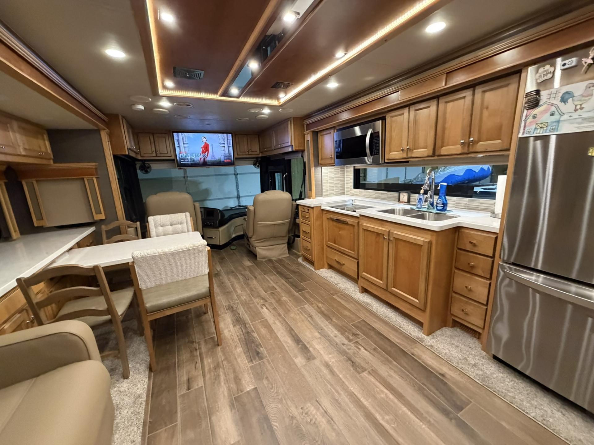 2022 Tiffin Allegro Red 38ka