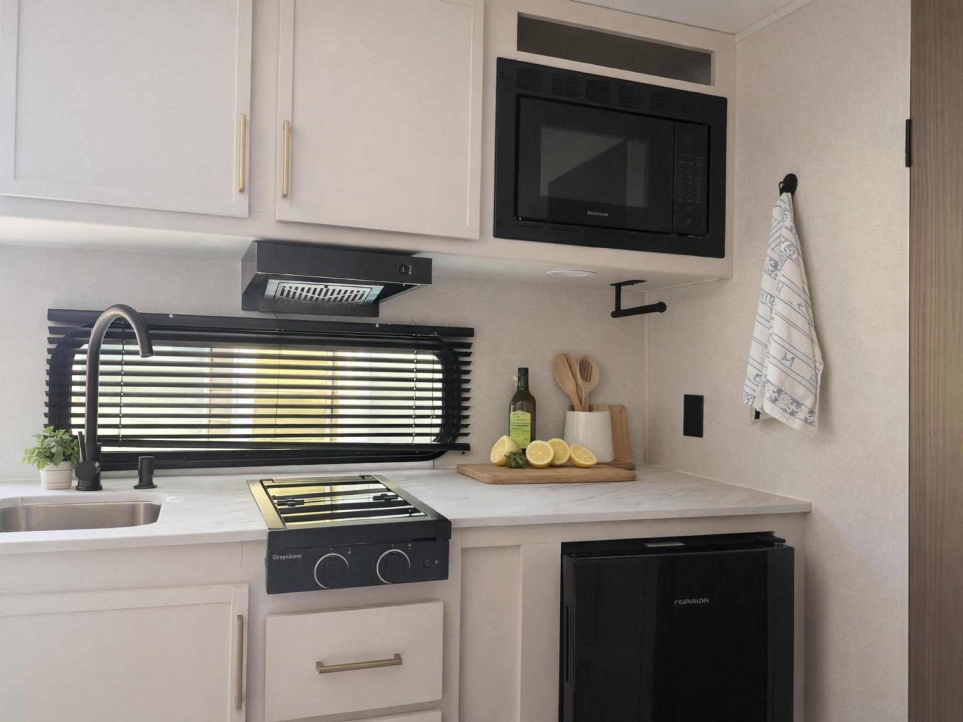 2026 Grand Design Transcend One 151bh