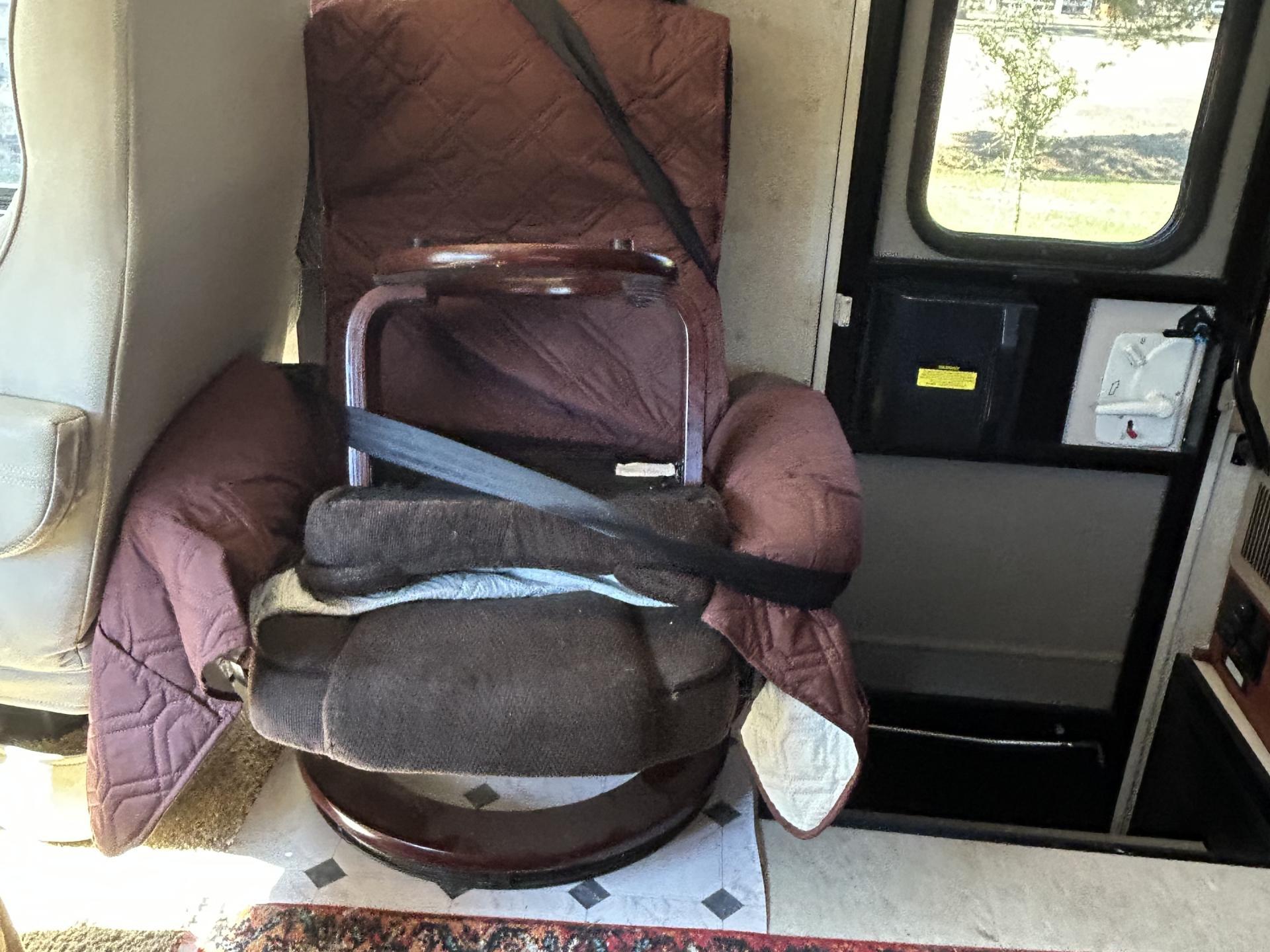 2015 Winnebago Vista 26he