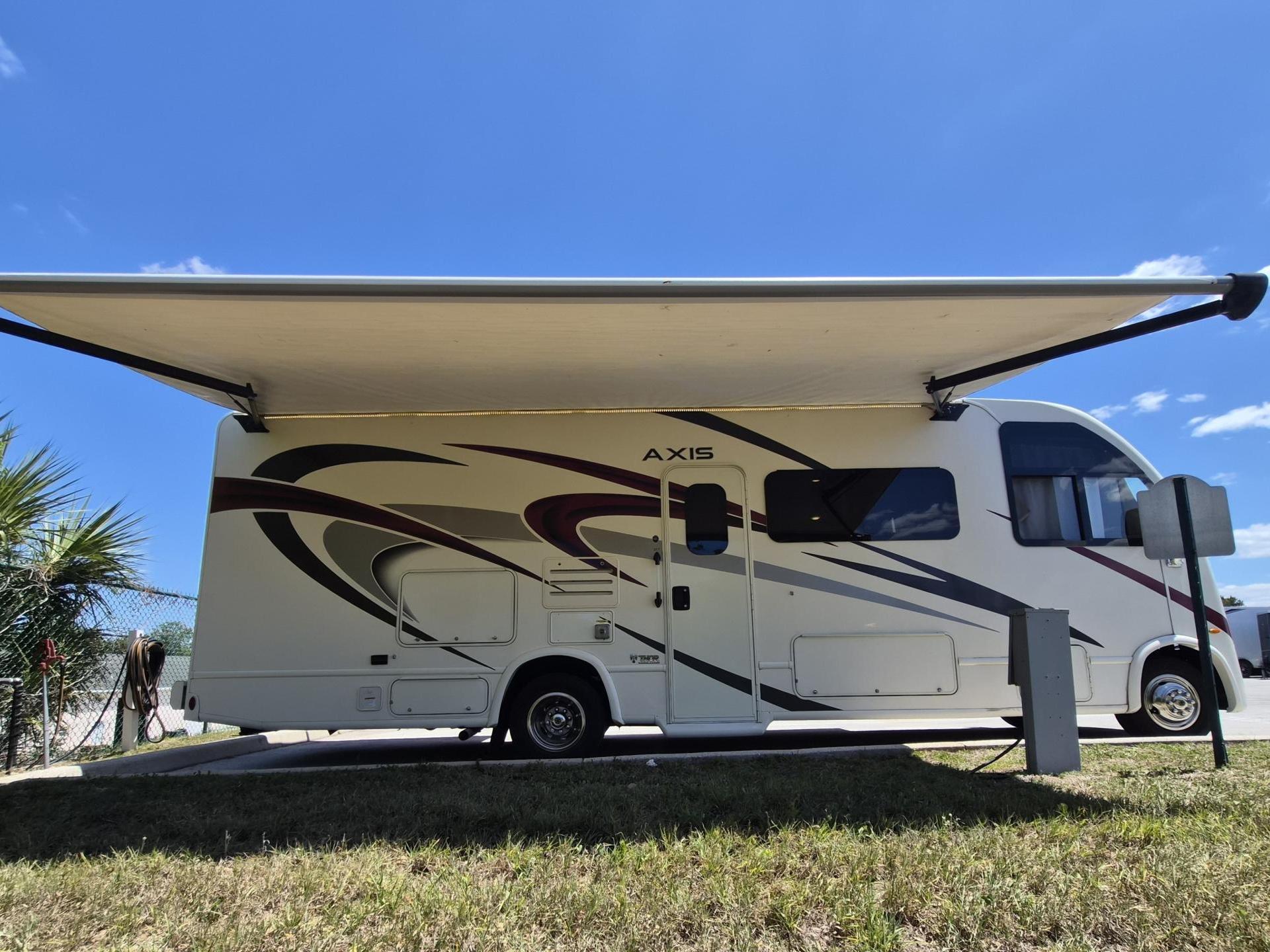 2020 Thor Motor Coach Axis 27.7 - Good Sam RV Rentals