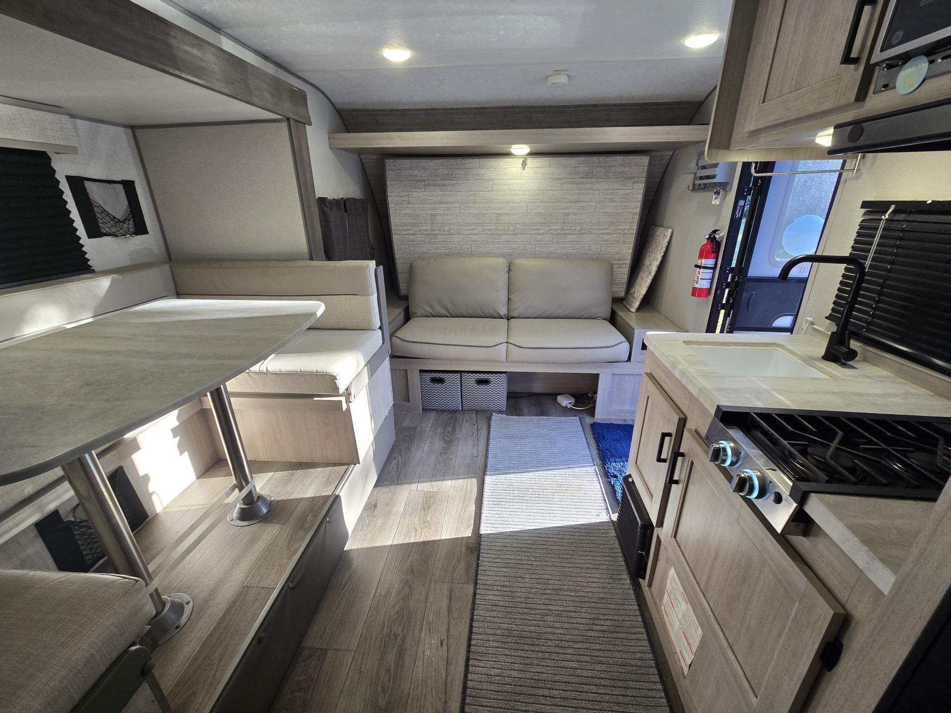 2024 Coachmen Catalina Expedition 192bhs