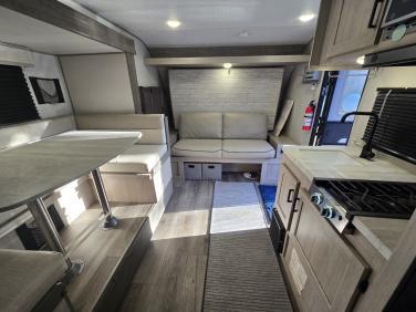 2024 Coachmen Catalina Expedition 192bhs