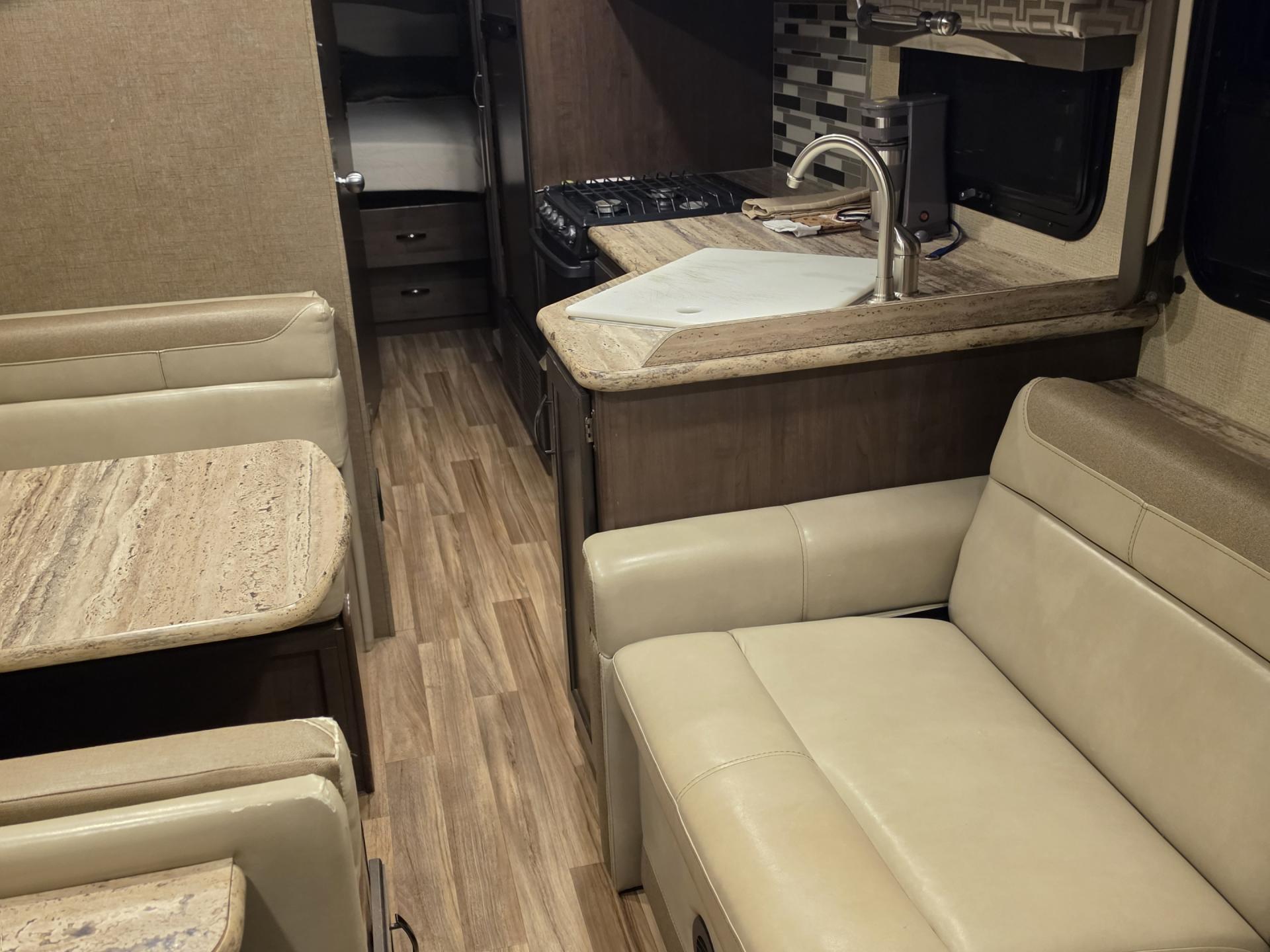 2020 Thor Motor Coach Ace 32.3