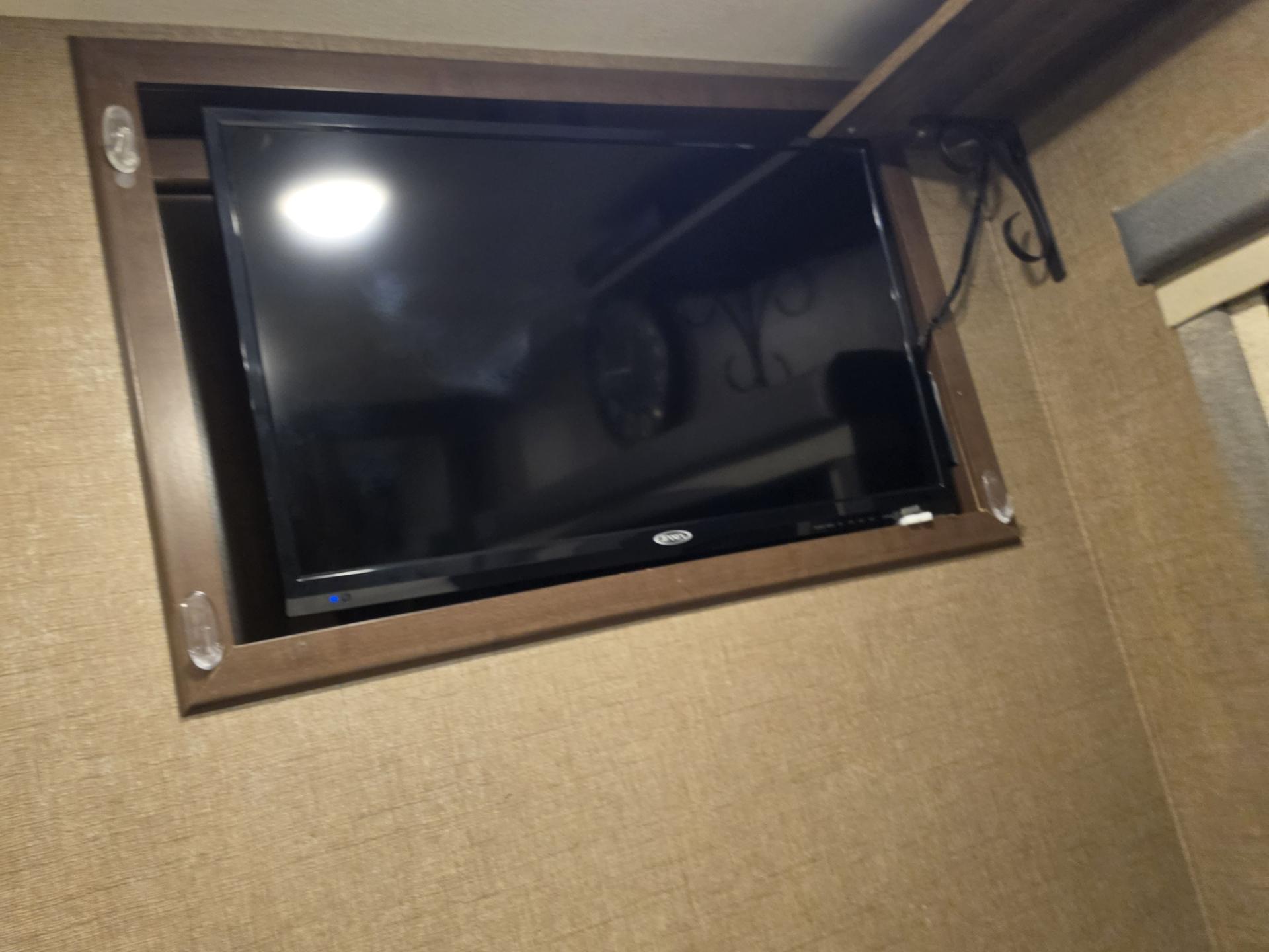 2020 Thor Motor Coach Ace 32.3