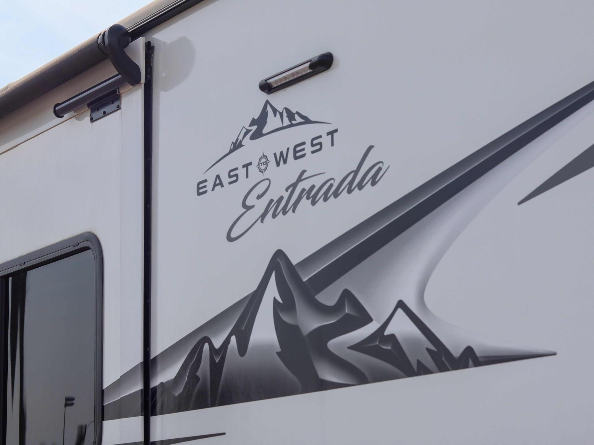 2024 East to West Entrada 2600ds