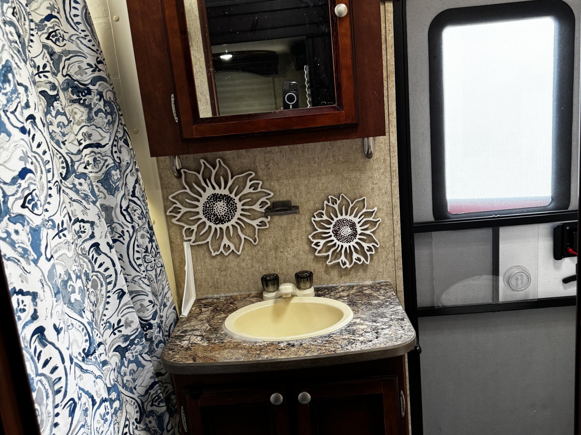 2014 Heartland Mallard 32m