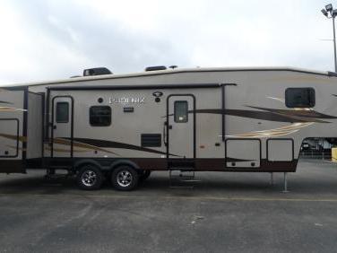 2015 Shasta Phoenix 35bh