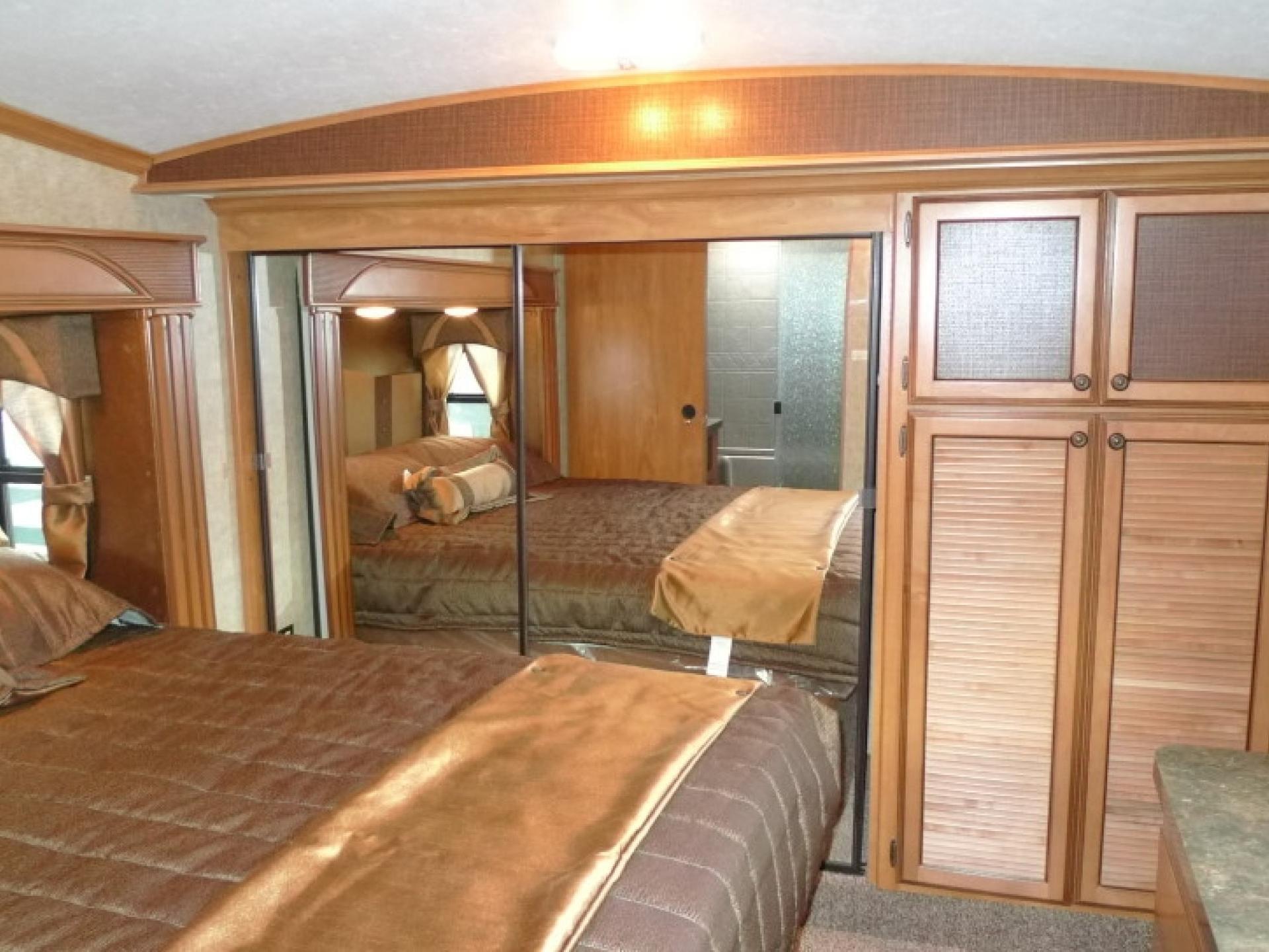 2015 Shasta Phoenix 35bh
