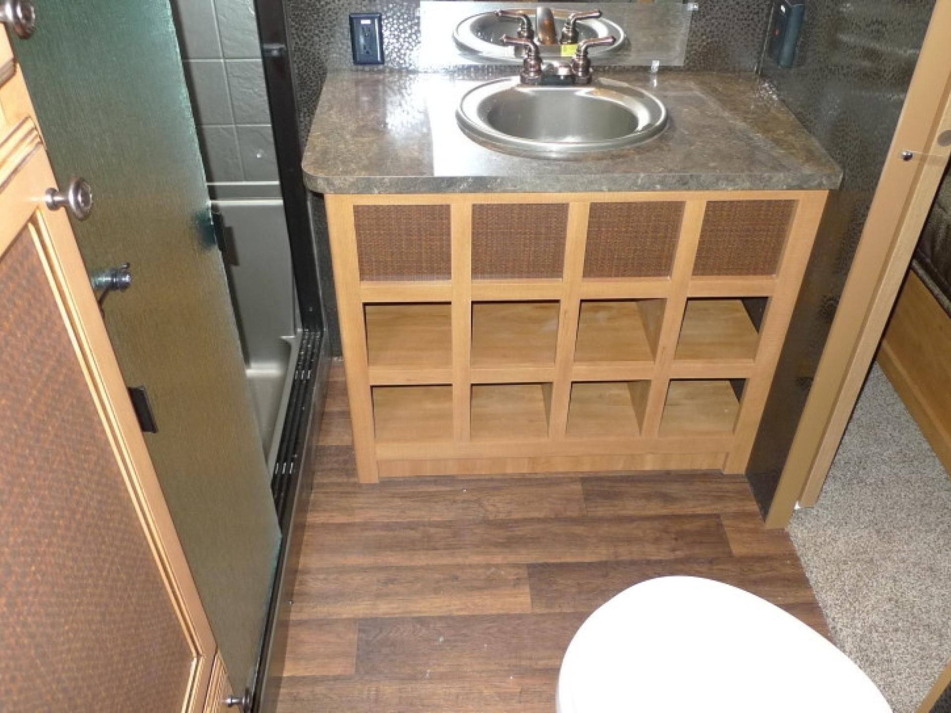 2015 Shasta Phoenix 35bh