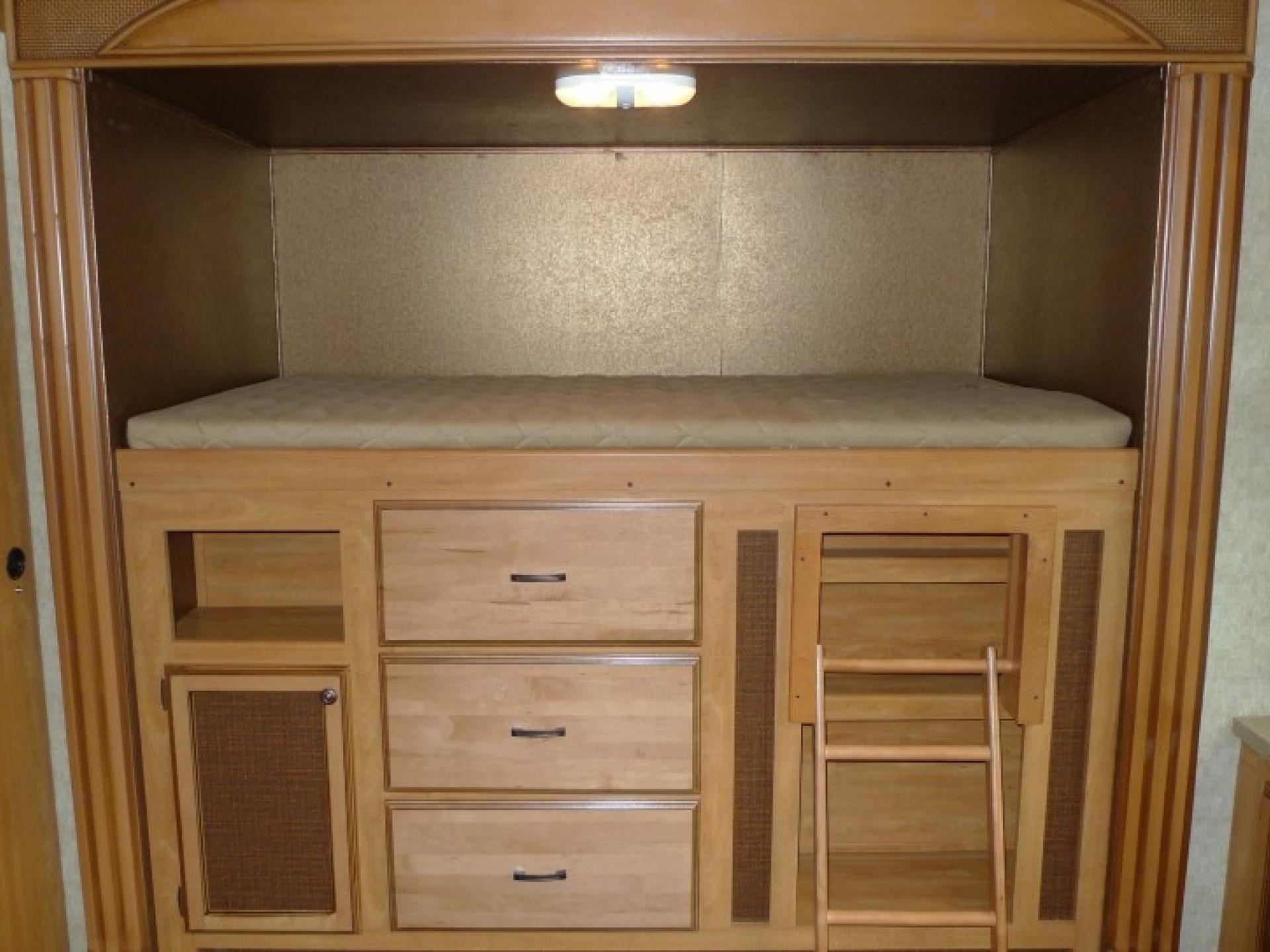 2015 Shasta Phoenix 35bh