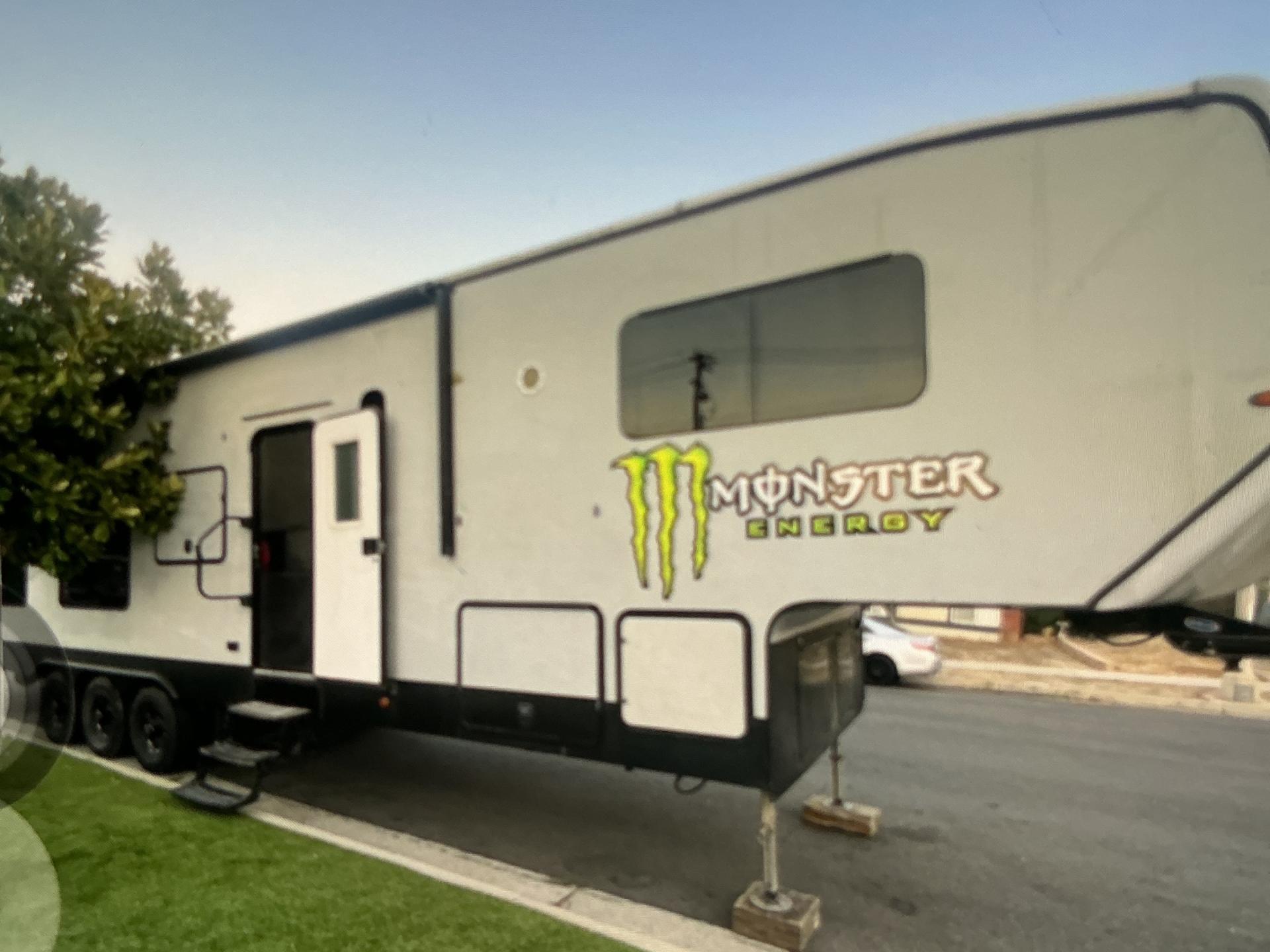 2019 Eclipse Stellar 39lksg