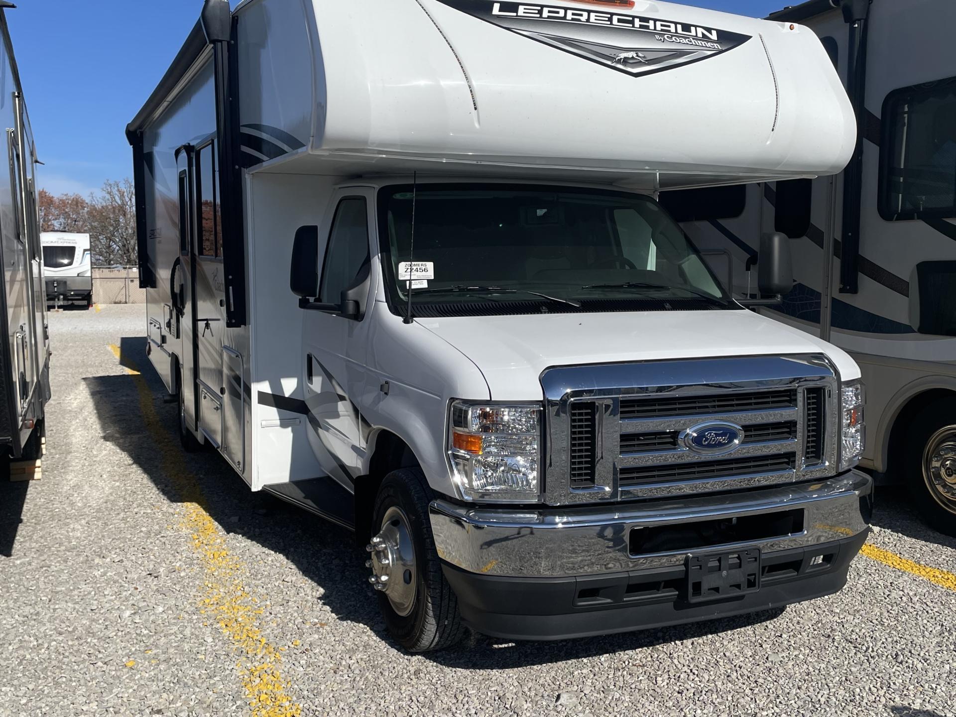 2025 Coachmen Leprechaun 260ds