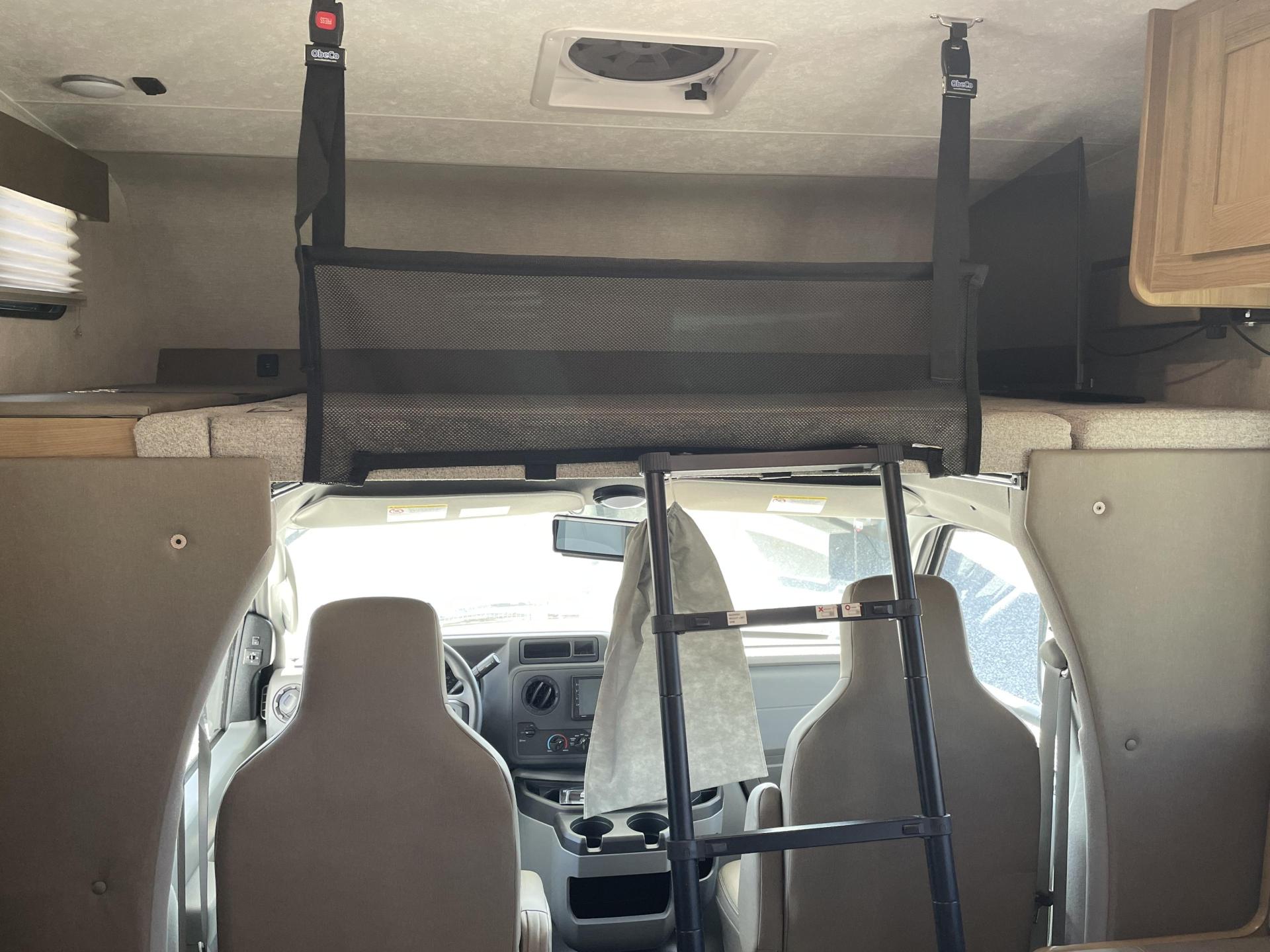 2025 Coachmen Leprechaun 260ds