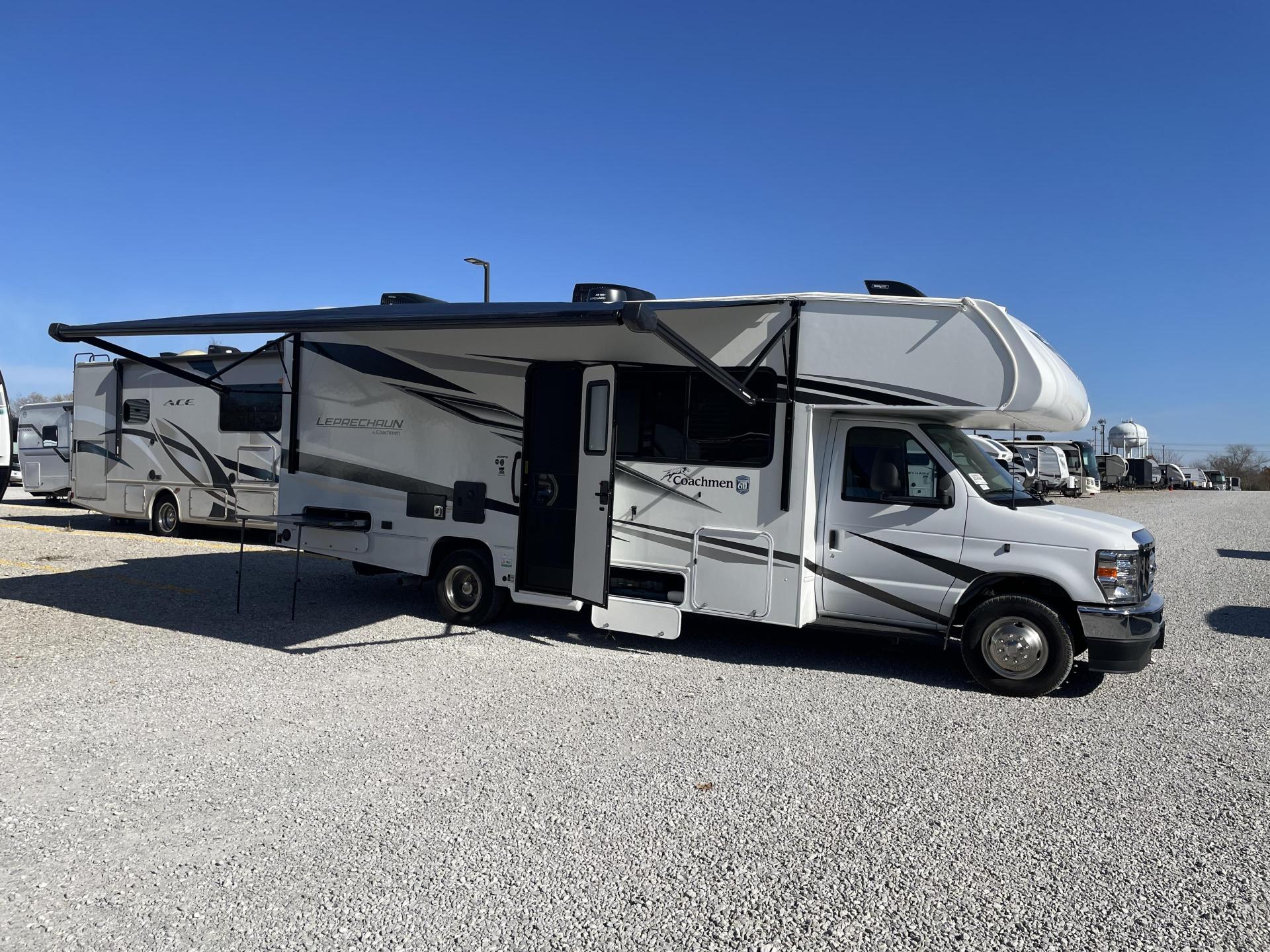 2025 Coachmen Leprechaun 260ds