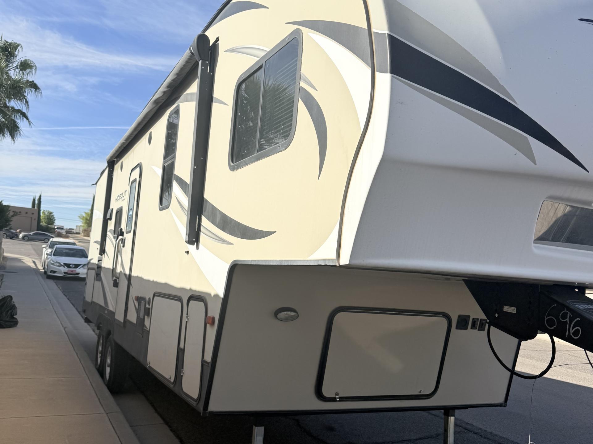 2019 Keystone Hideout 262res