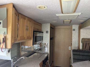2005 Itasca Suncruiser 33v