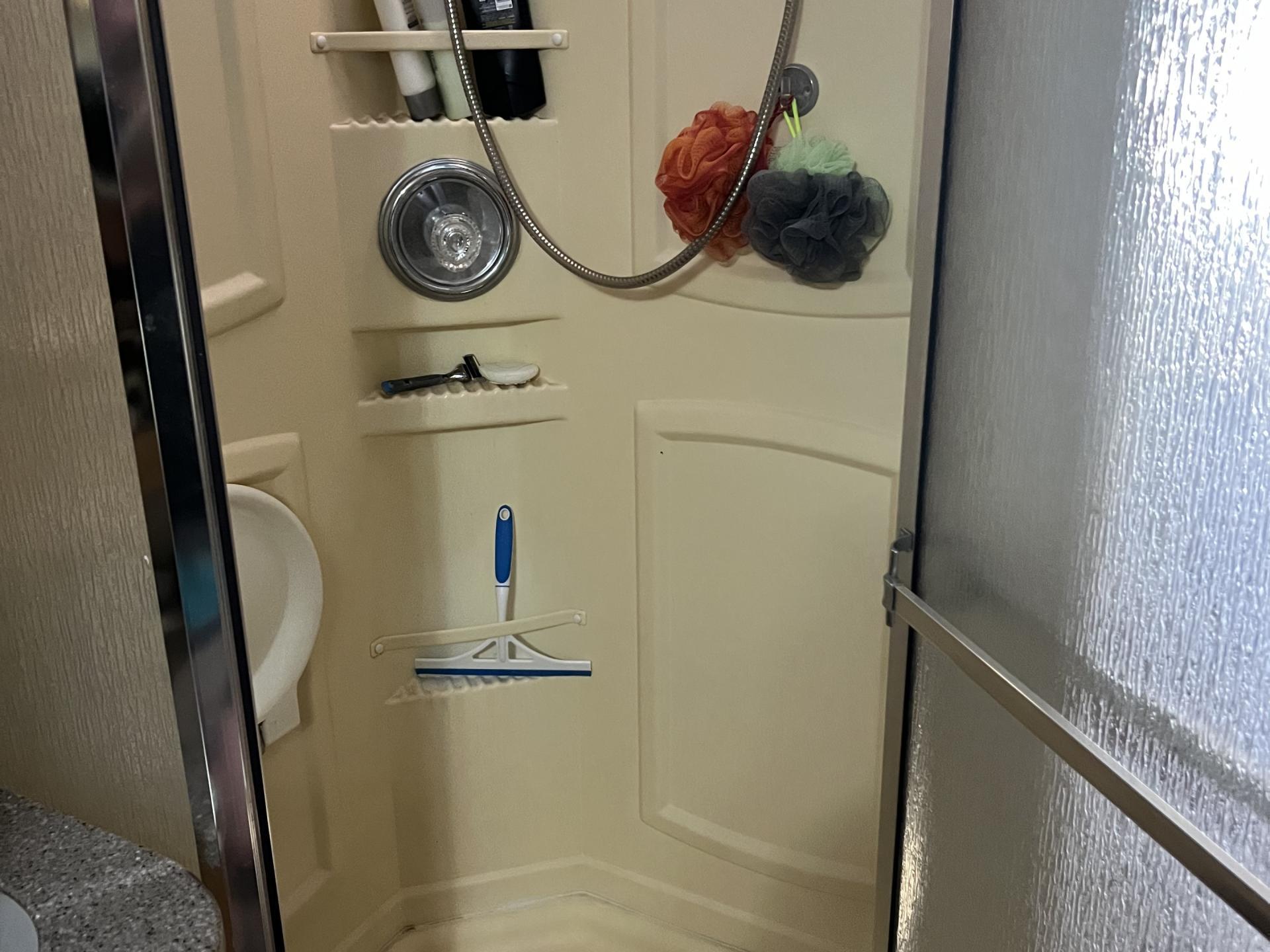 2005 Itasca Suncruiser 33v
