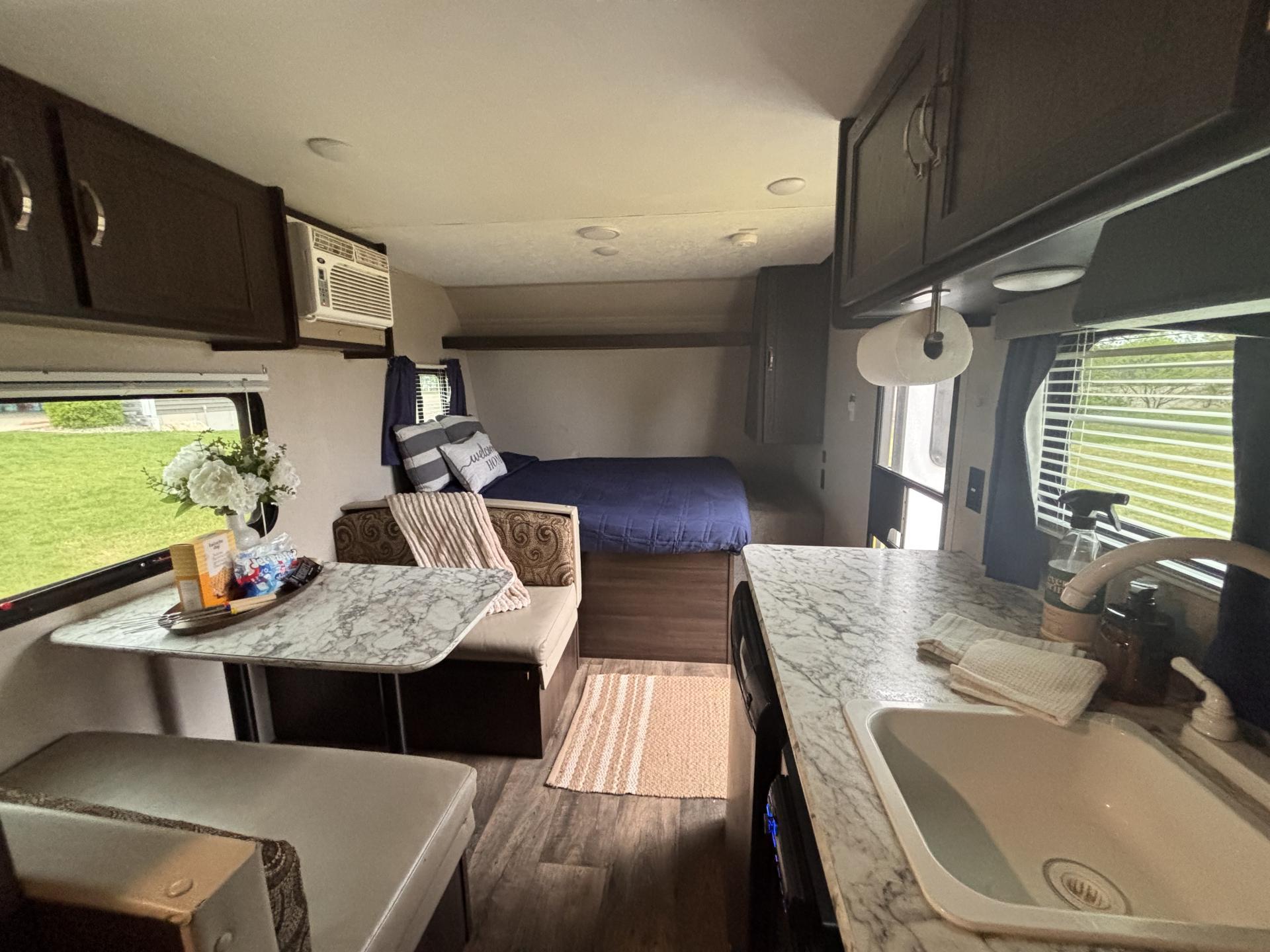 2019 Keystone Springdale 1800bh