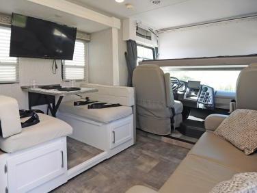 2022 Coachmen Pursuit 31bh