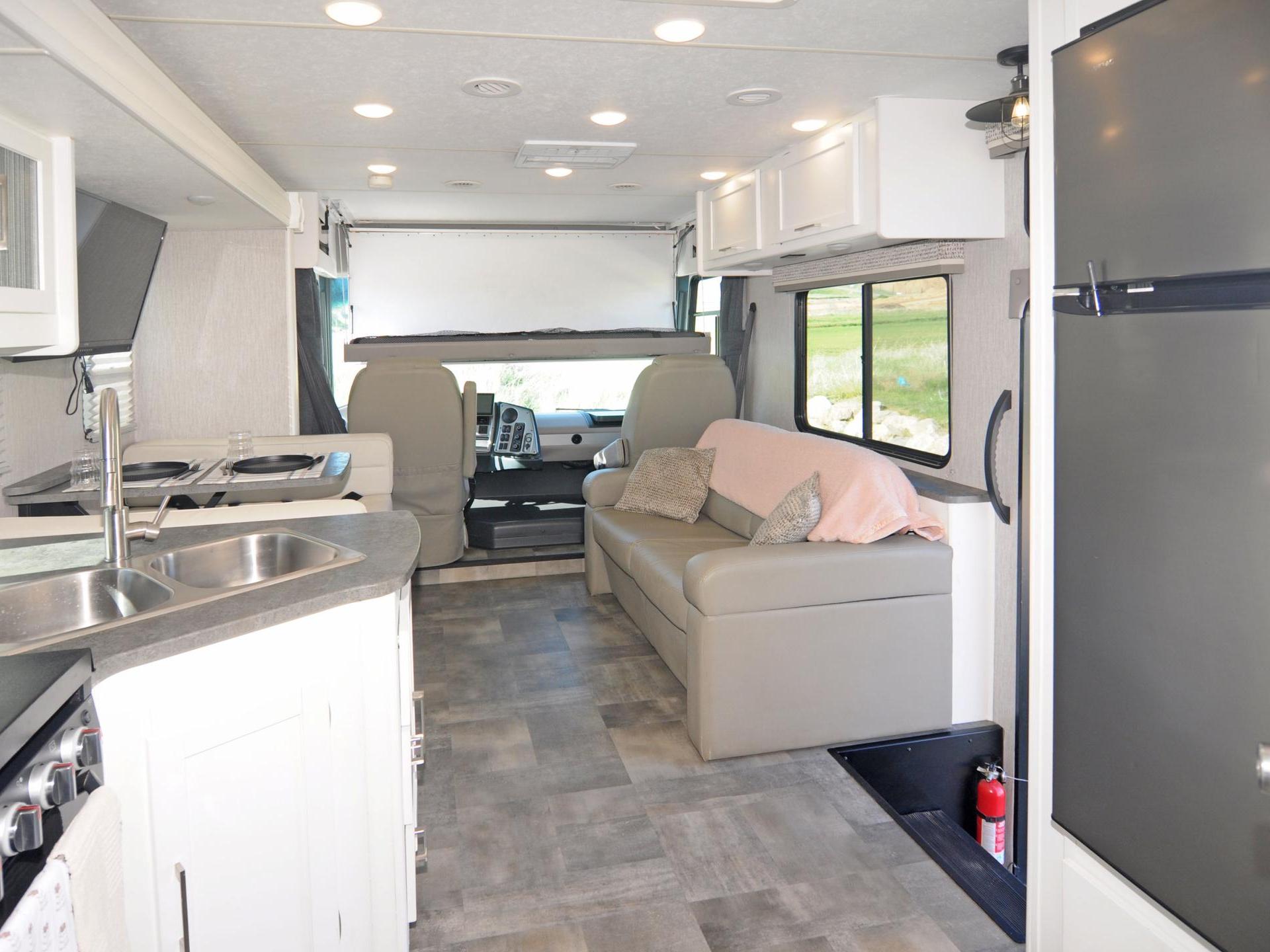 2022 Coachmen Pursuit 31bh