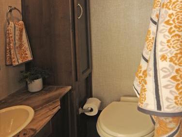 2019 Coachmen Freelander 27qbc