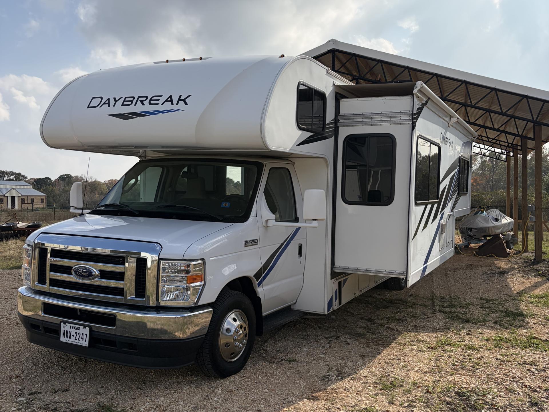 2021 Thor Motor Coach Daybreak 27DB
