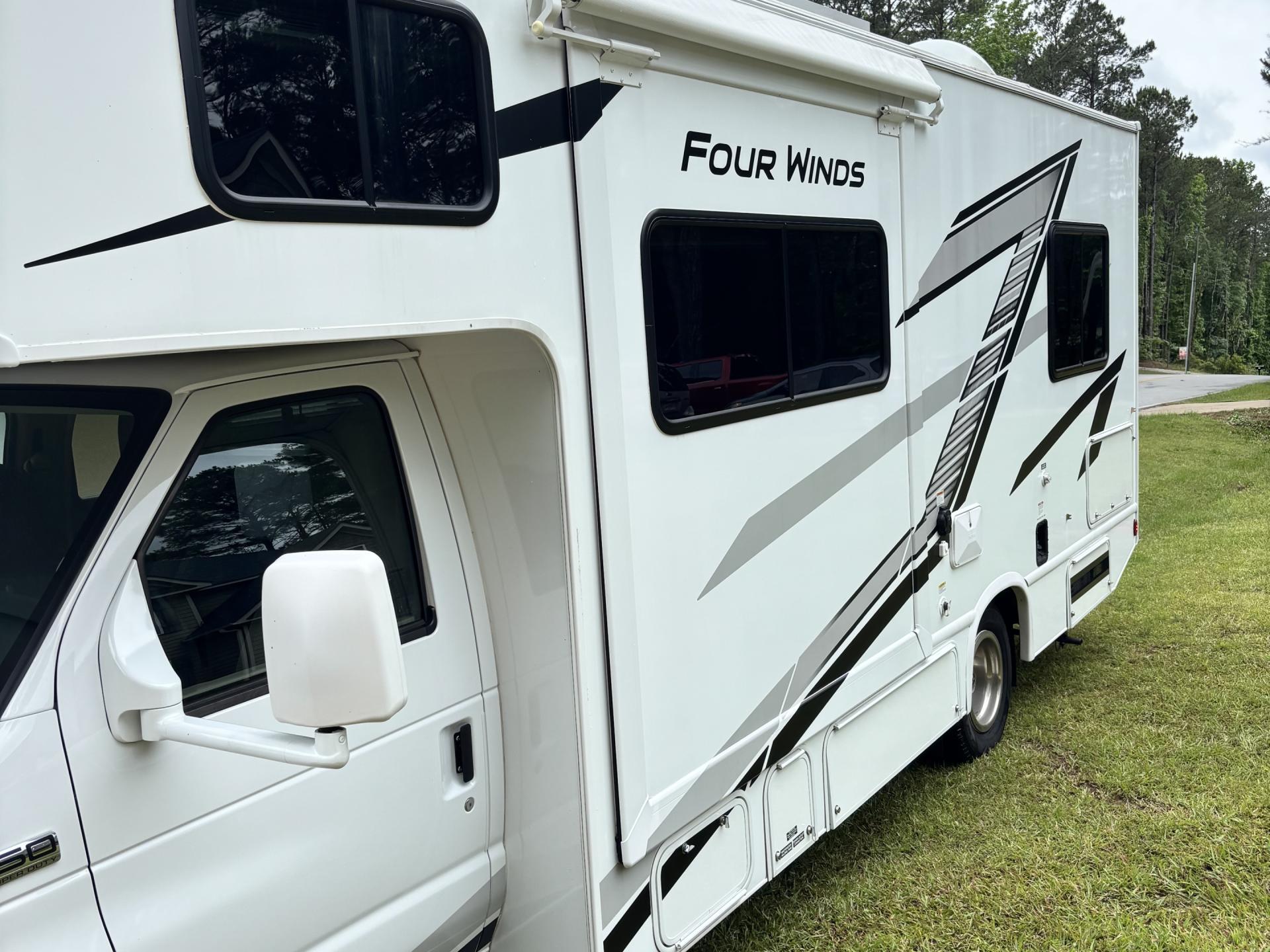 2025 Thor Motor Coach Four Winds 25v