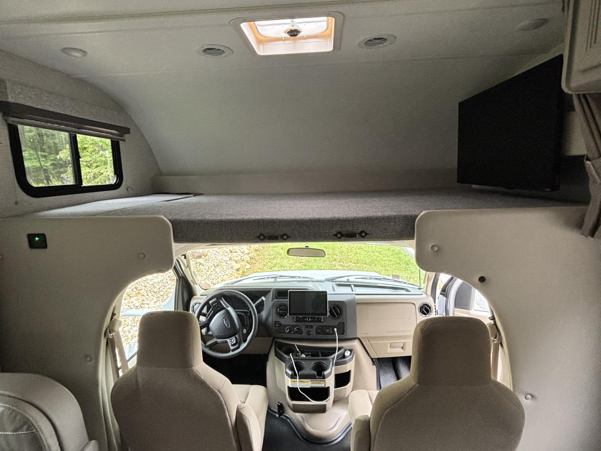 2025 Thor Motor Coach Four Winds 25v