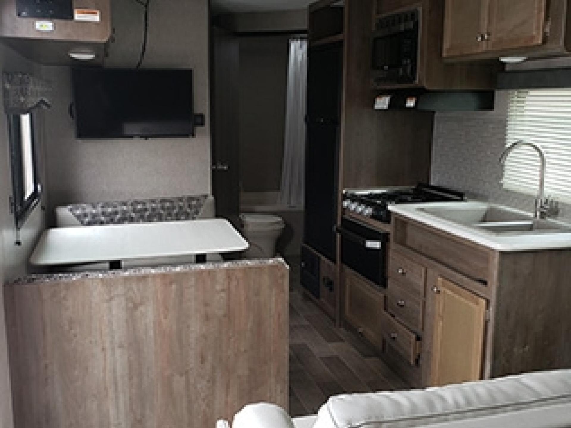 2019 Coleman Coleman Lantern 274bh