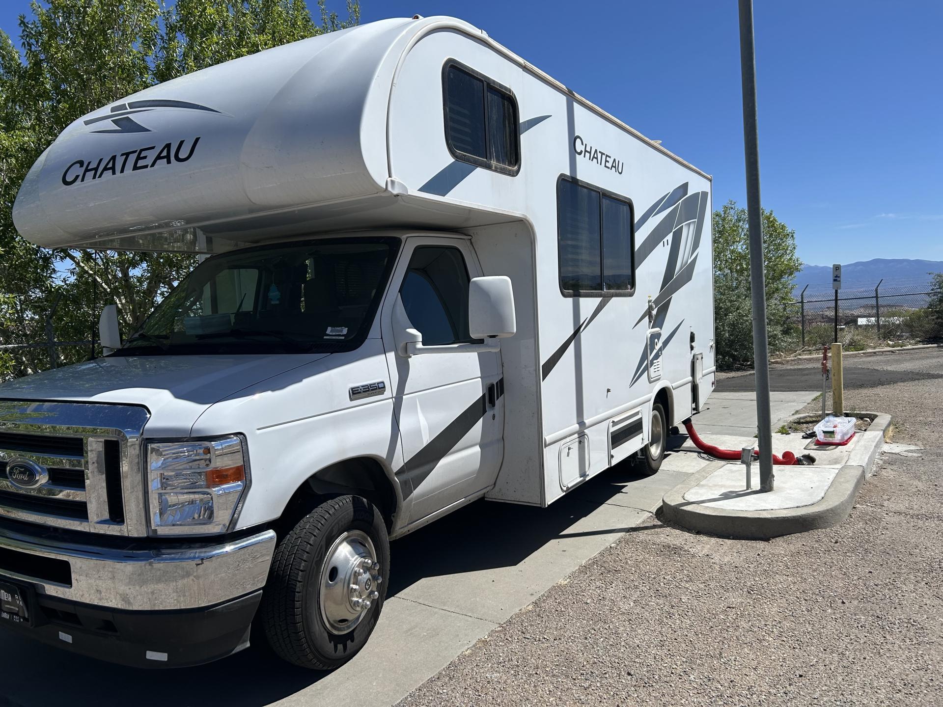 2025 Thor Motor Coach Chateau 21ZC
