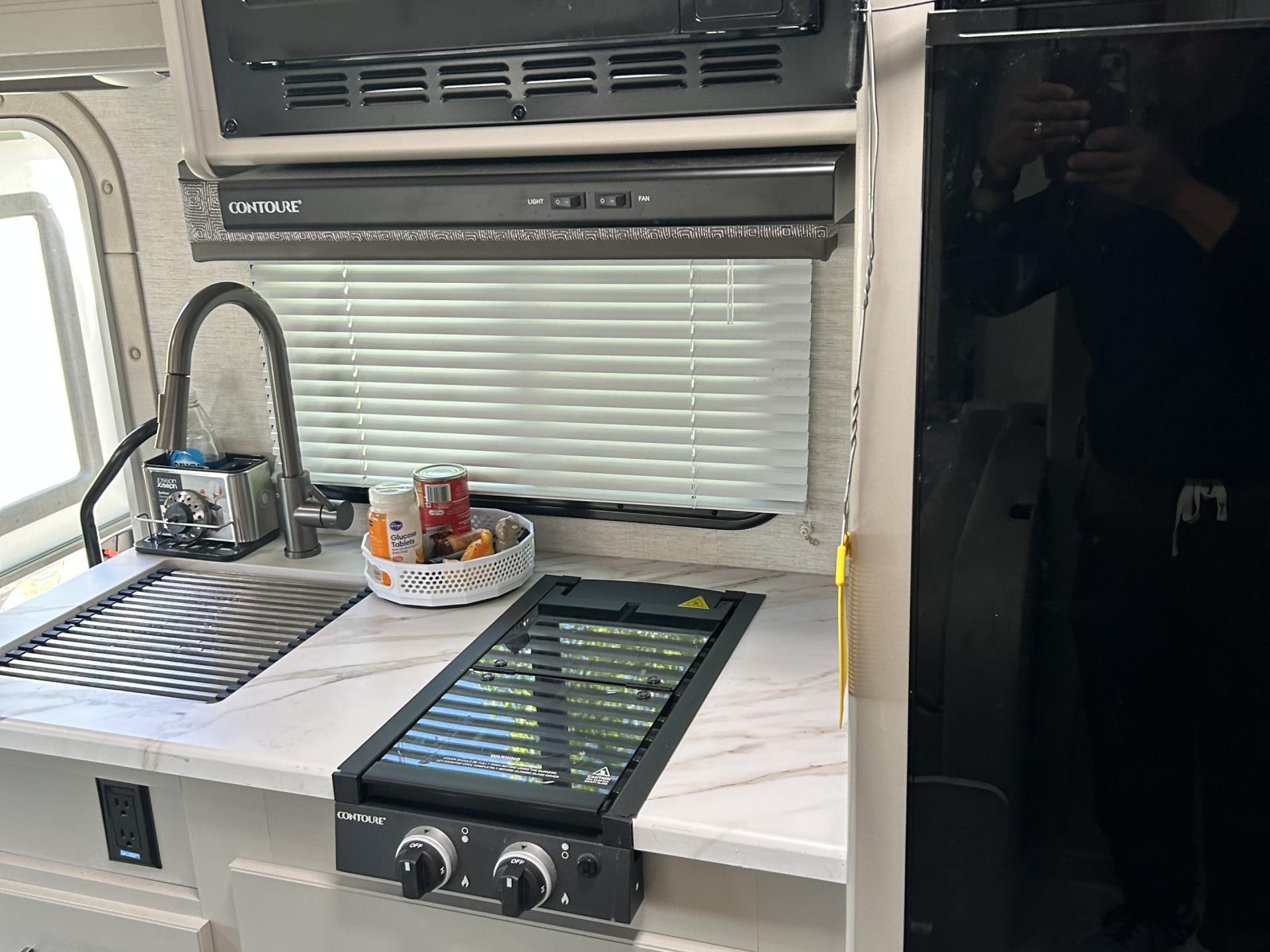 2025 Thor Motor Coach Chateau 21ZC