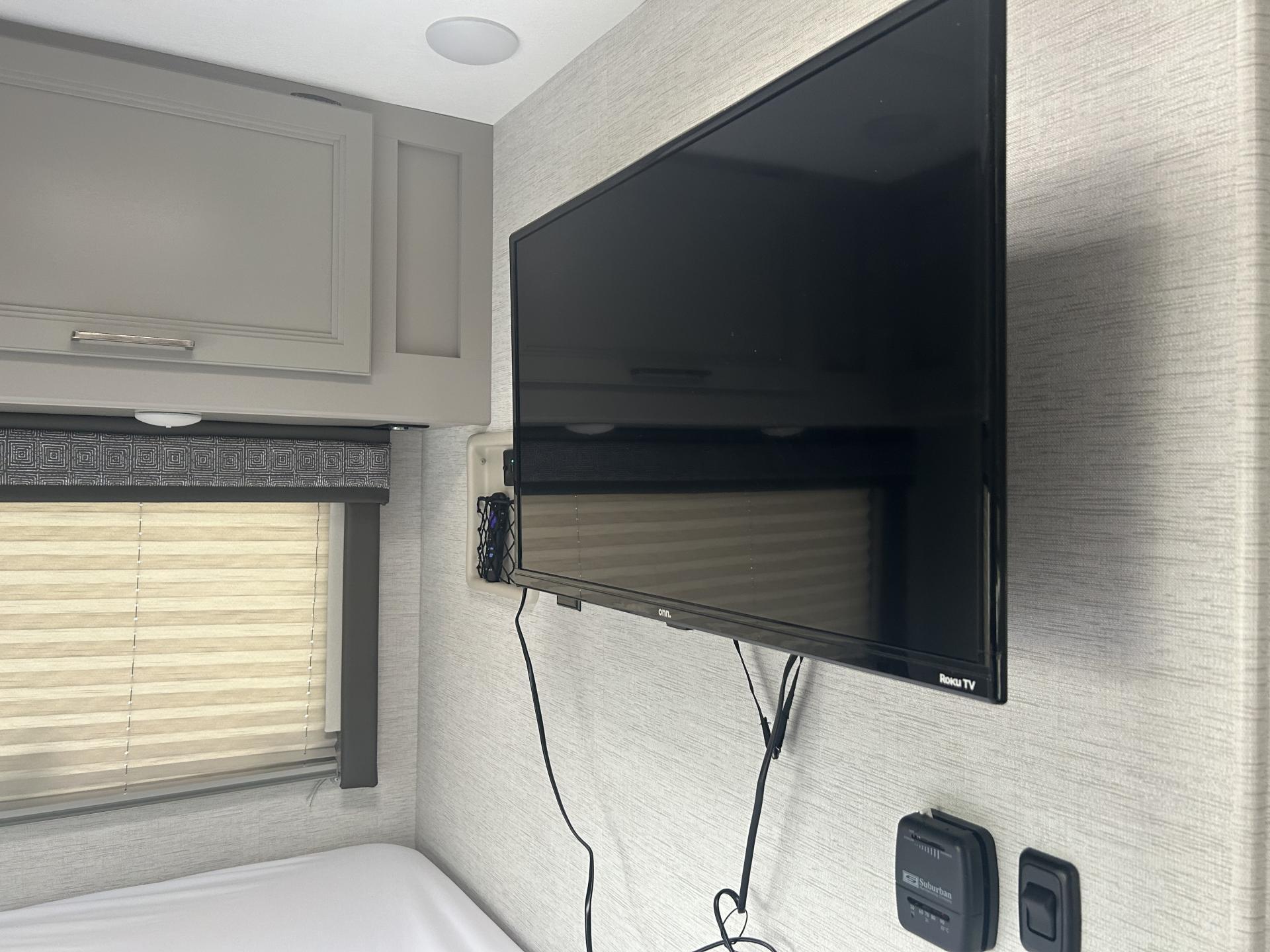 2025 Thor Motor Coach Chateau 21ZC