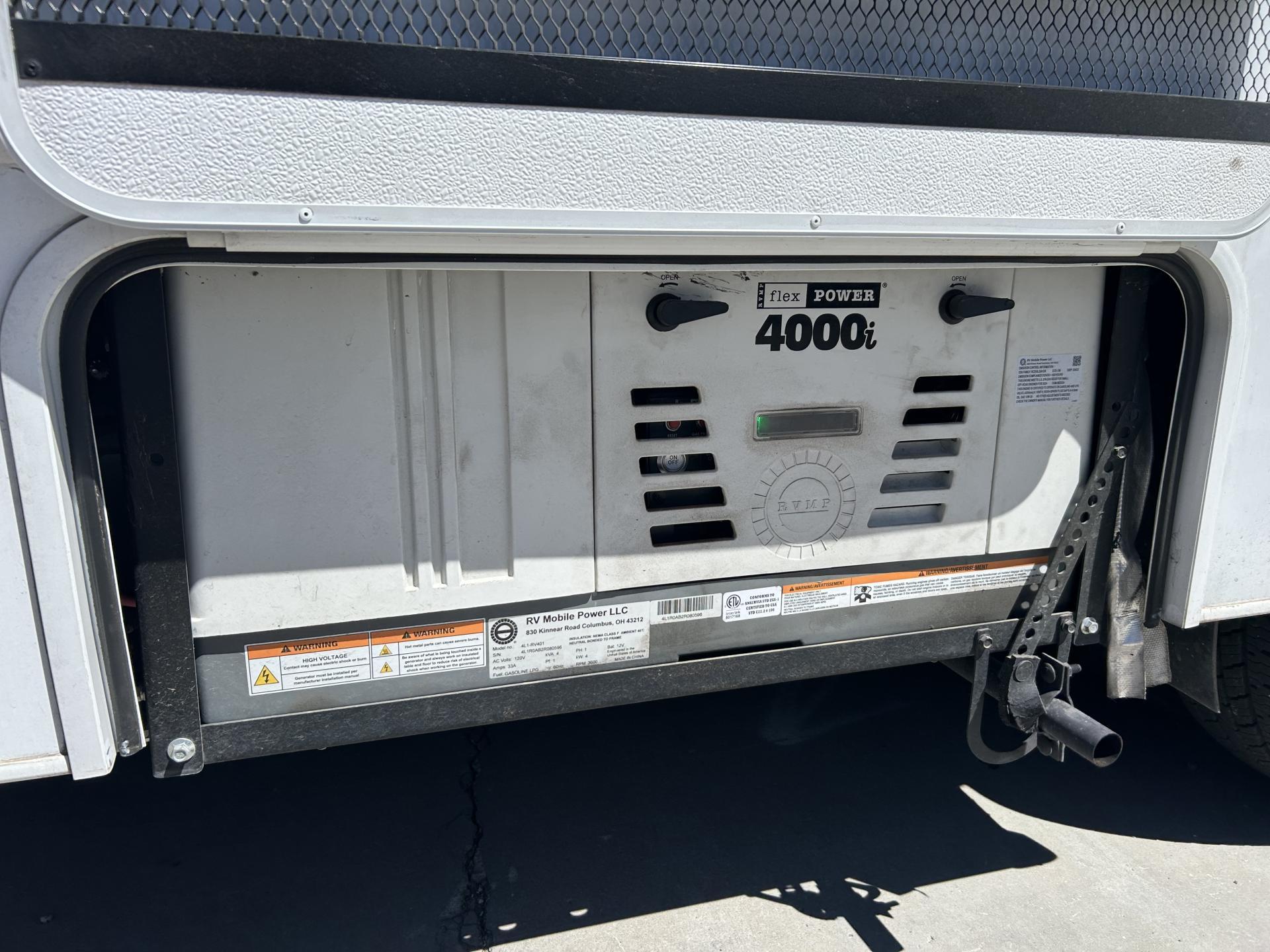 2025 Thor Motor Coach Chateau 21ZC