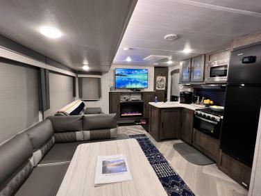 2023 Forest River Wildwood 31kqbts