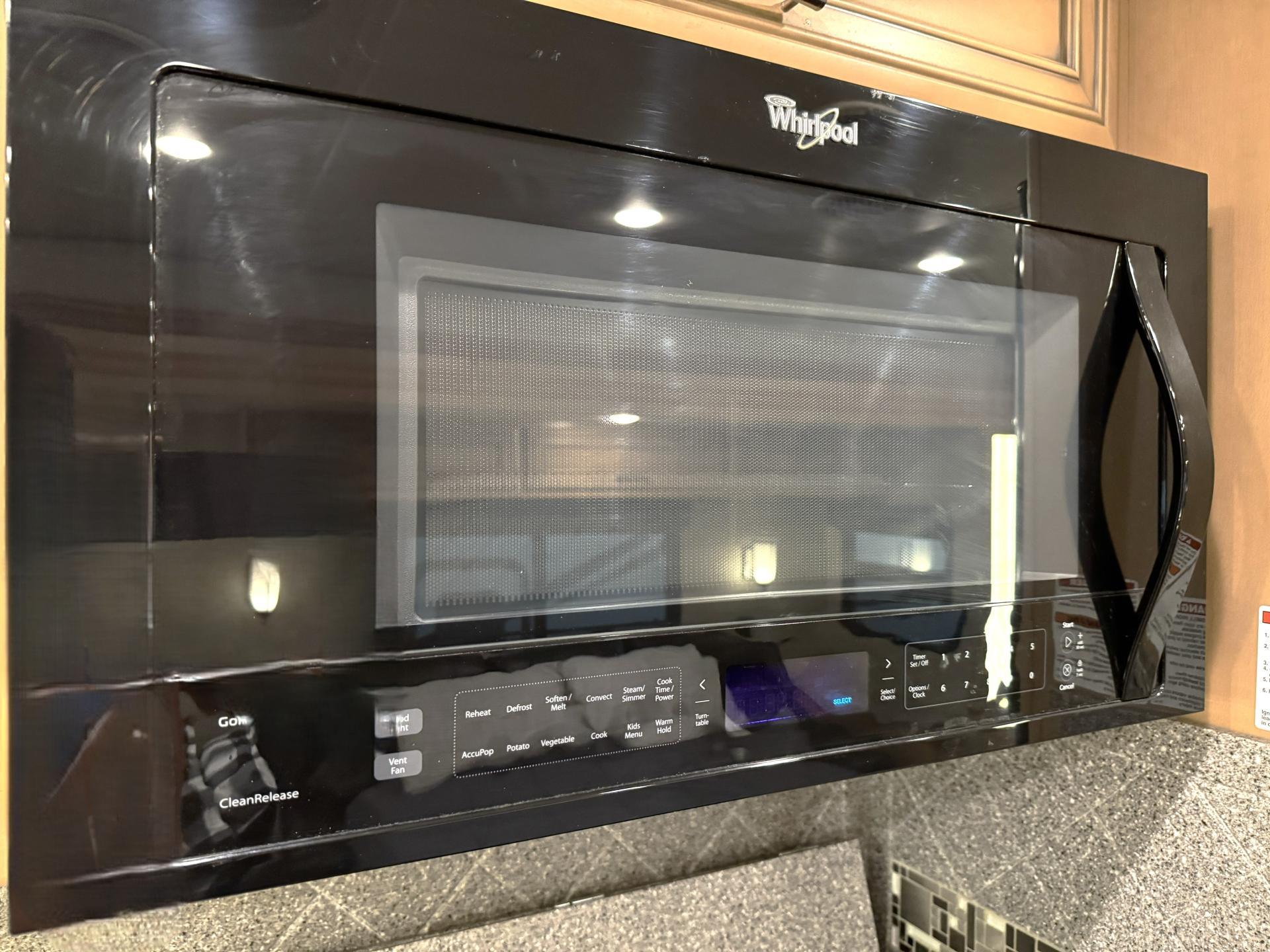 2016 Newmar Canyon Star 3710