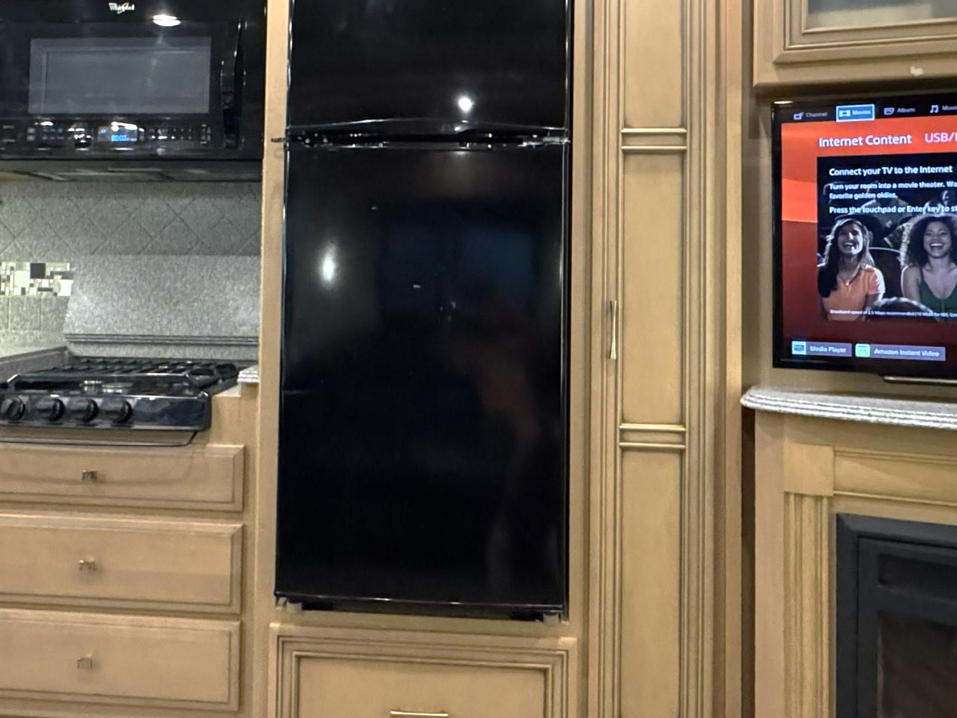 2016 Newmar Canyon Star 3710
