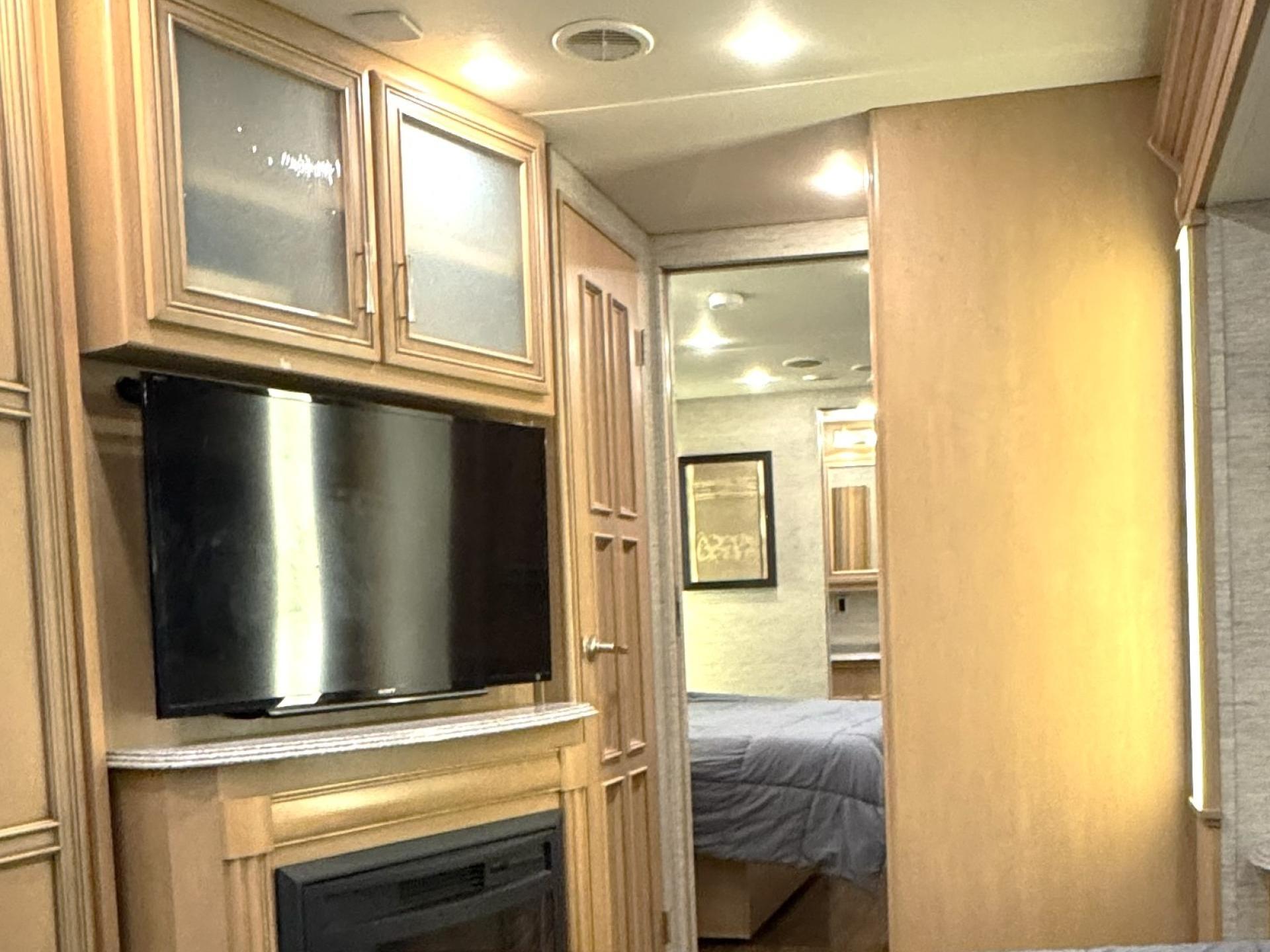 2016 Newmar Canyon Star 3710