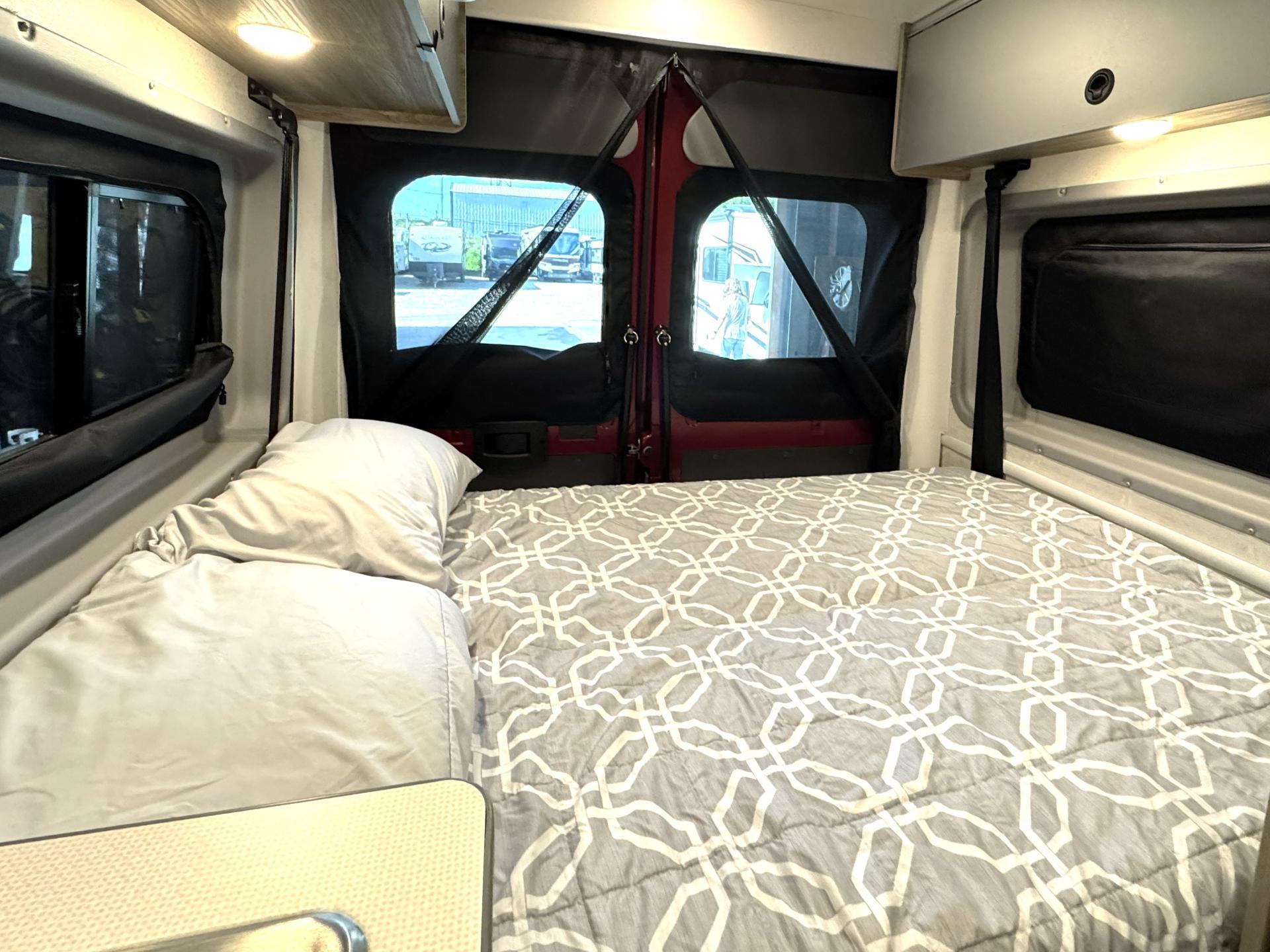 2023 Winnebago Solis 59P