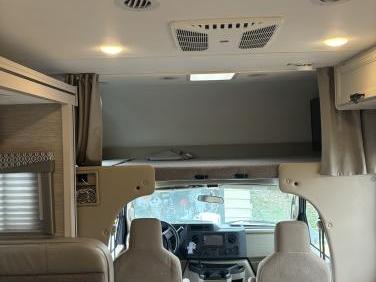 2022 Thor Motor Coach Freedom Elite 22he