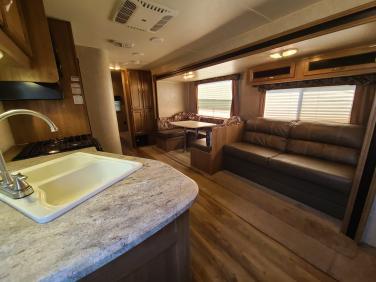 2017 Coachmen Catalina SBX 321bhdsck