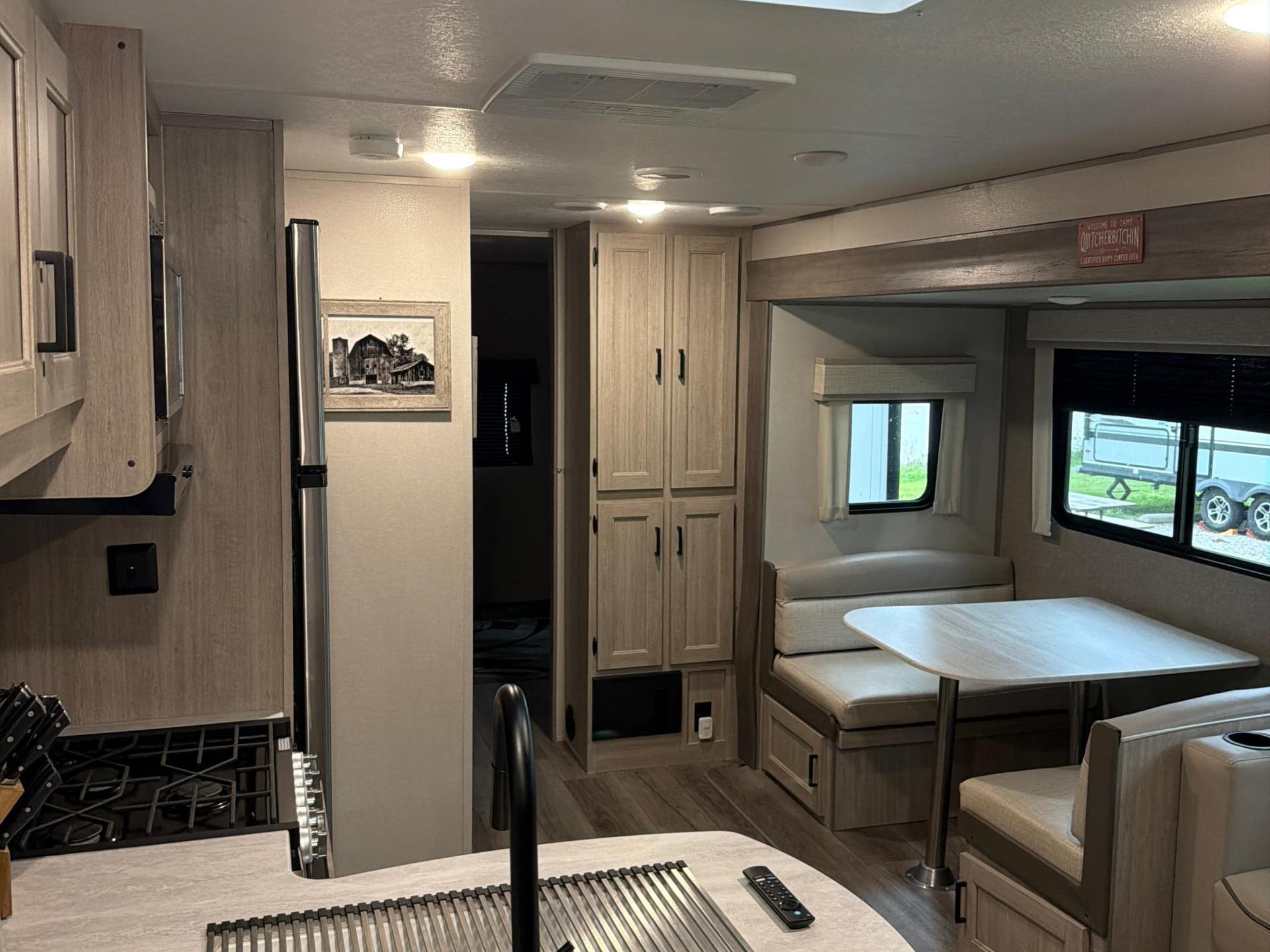 2024 Coachmen Catalina Legacy 343bhts