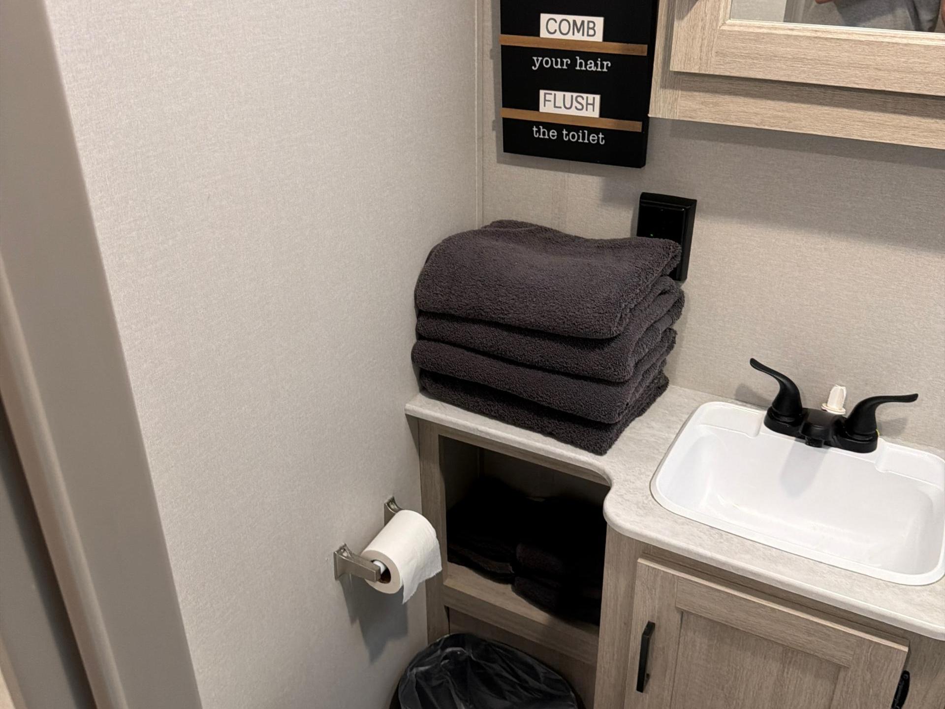 2024 Coachmen Catalina Legacy 343bhts