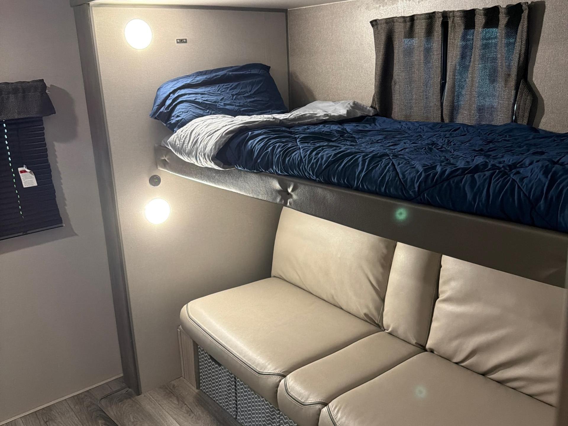 2024 Coachmen Catalina Legacy 343bhts