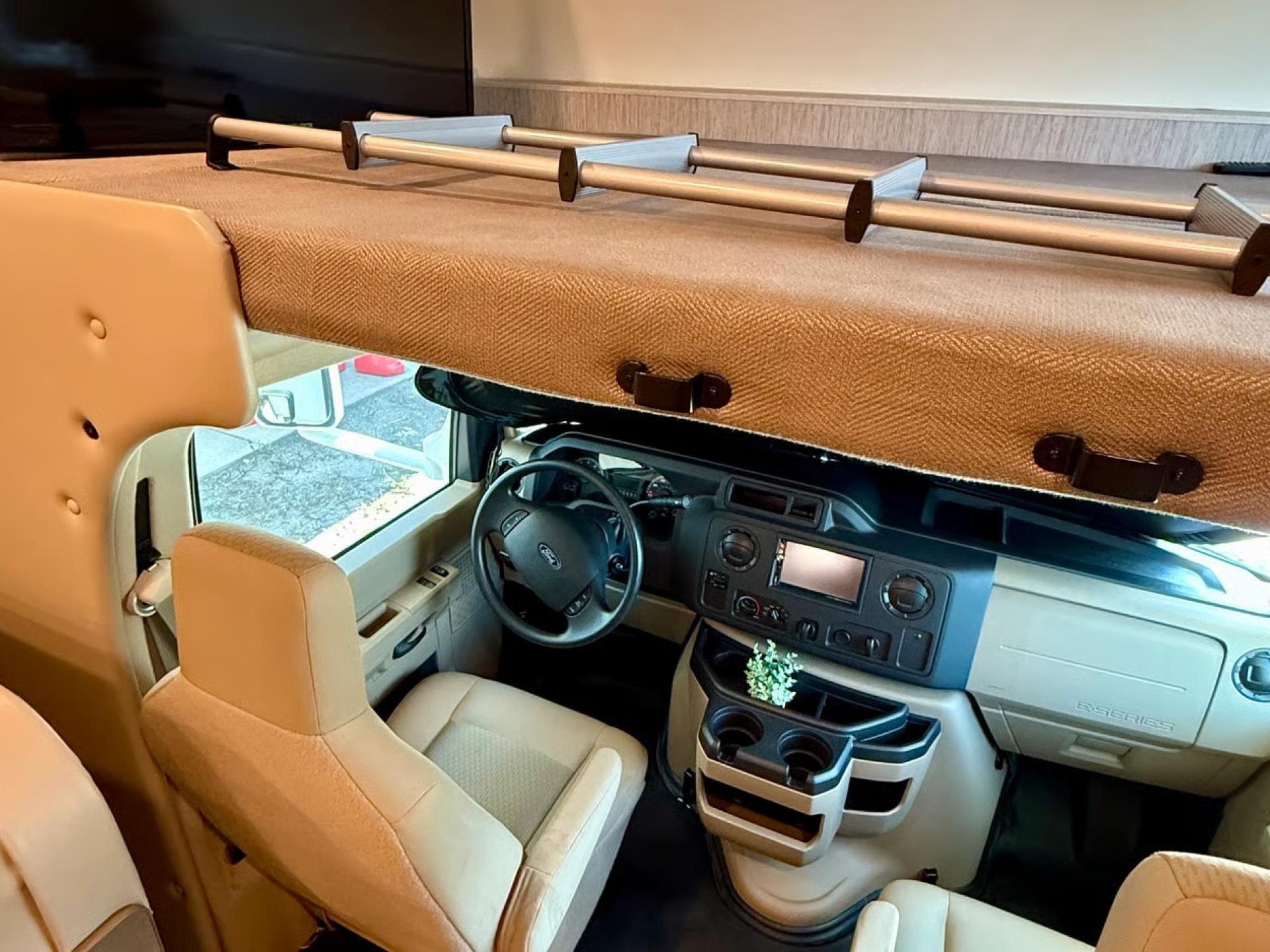 2022 Thor Motor Coach Four Winds 31ev