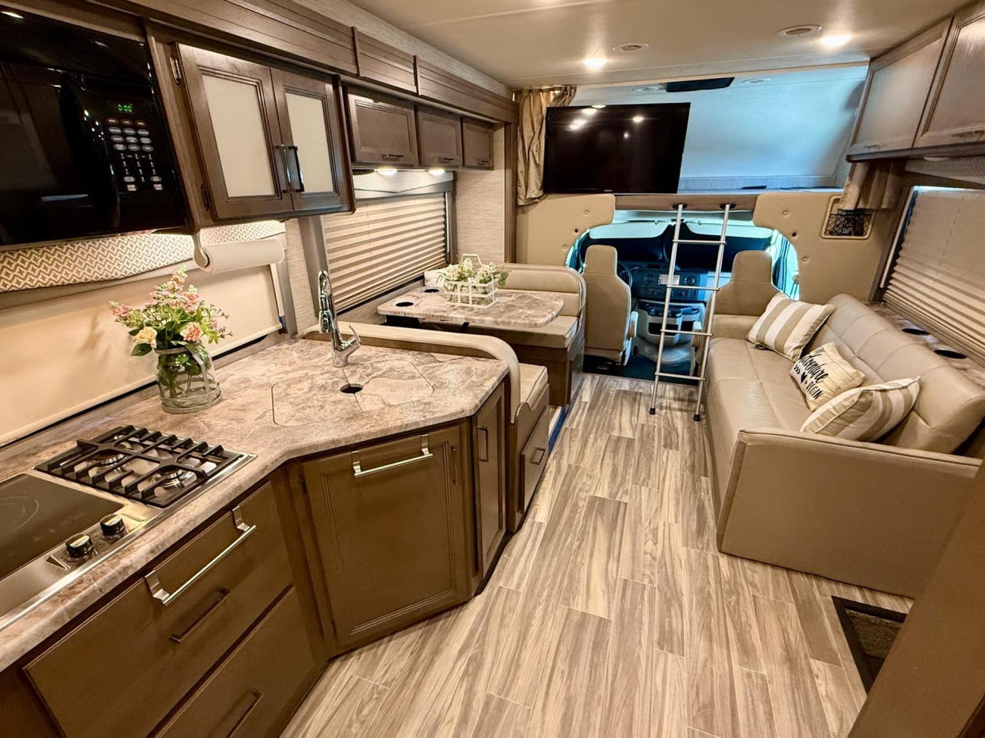 2022 Thor Motor Coach Four Winds 31ev