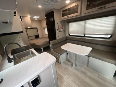 2024 Coachmen Freelander 22xg