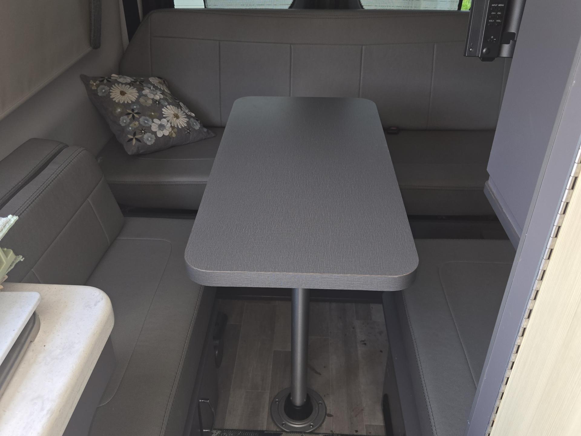 2022 Thor Motor Coach Synergy 19p